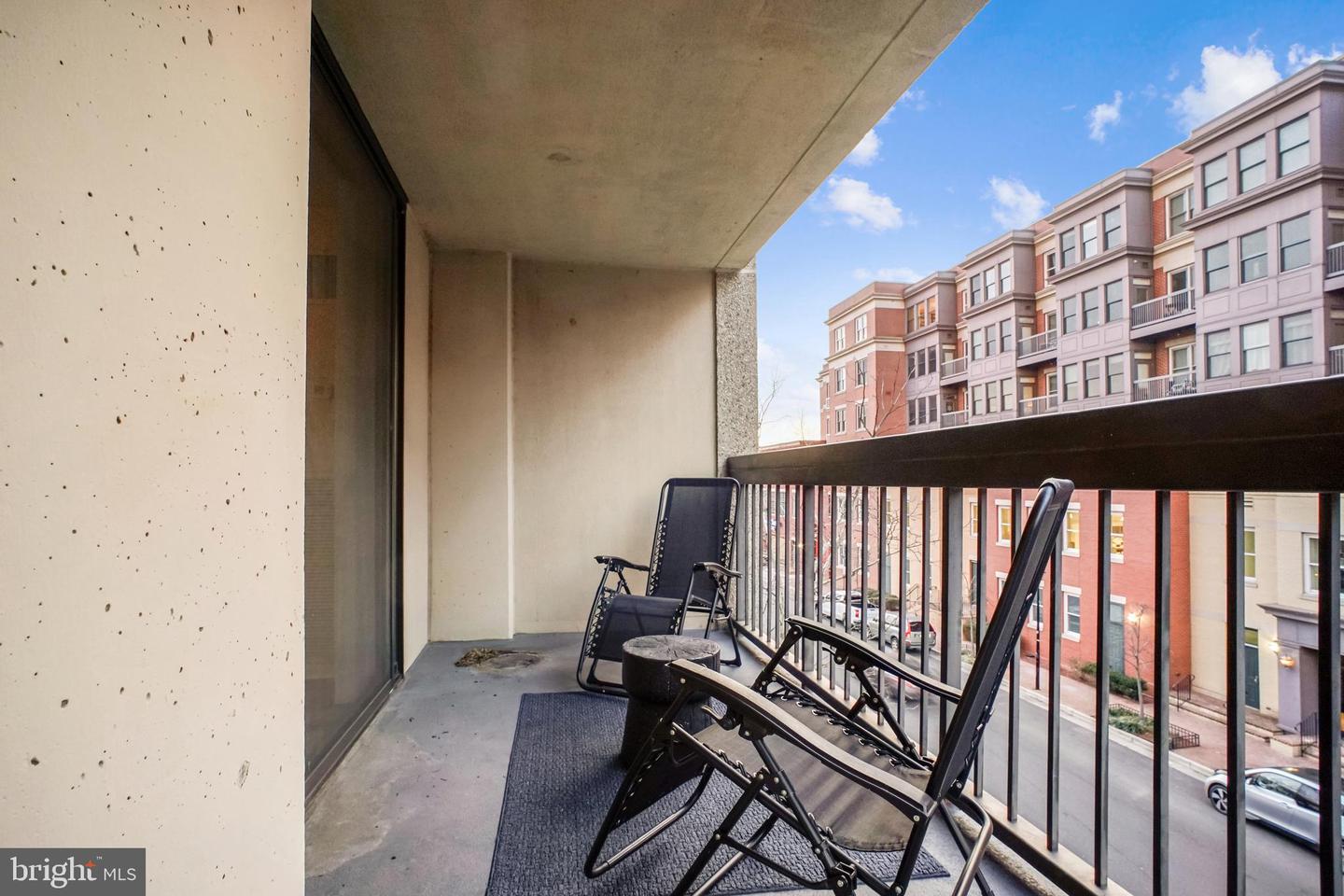 400 MADISON ST #304, ALEXANDRIA, Virginia 22314, 2 Bedrooms Bedrooms, ,2 BathroomsBathrooms,Residential,For sale,400 MADISON ST #304,VAAX2051640 MLS # VAAX2051640 400 MADISON ST #304, ALEXANDRIA, Virginia 22314, 2 Bedrooms Bedrooms, ,2 BathroomsBathrooms,Residential,For sale,400 MADISON ST #304,VAAX2051640 MLS # VAAX2051640