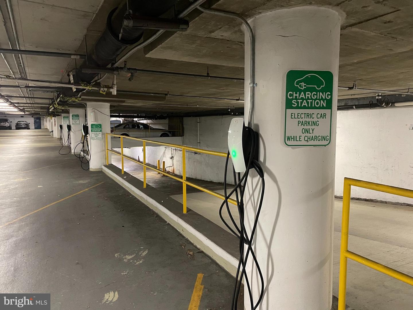 400 MADISON ST #304, ALEXANDRIA, Virginia 22314, 2 Bedrooms Bedrooms, ,2 BathroomsBathrooms,Residential,For sale,400 MADISON ST #304,VAAX2051640 MLS # VAAX2051640 400 MADISON ST #304, ALEXANDRIA, Virginia 22314, 2 Bedrooms Bedrooms, ,2 BathroomsBathrooms,Residential,For sale,400 MADISON ST #304,VAAX2051640 MLS # VAAX2051640