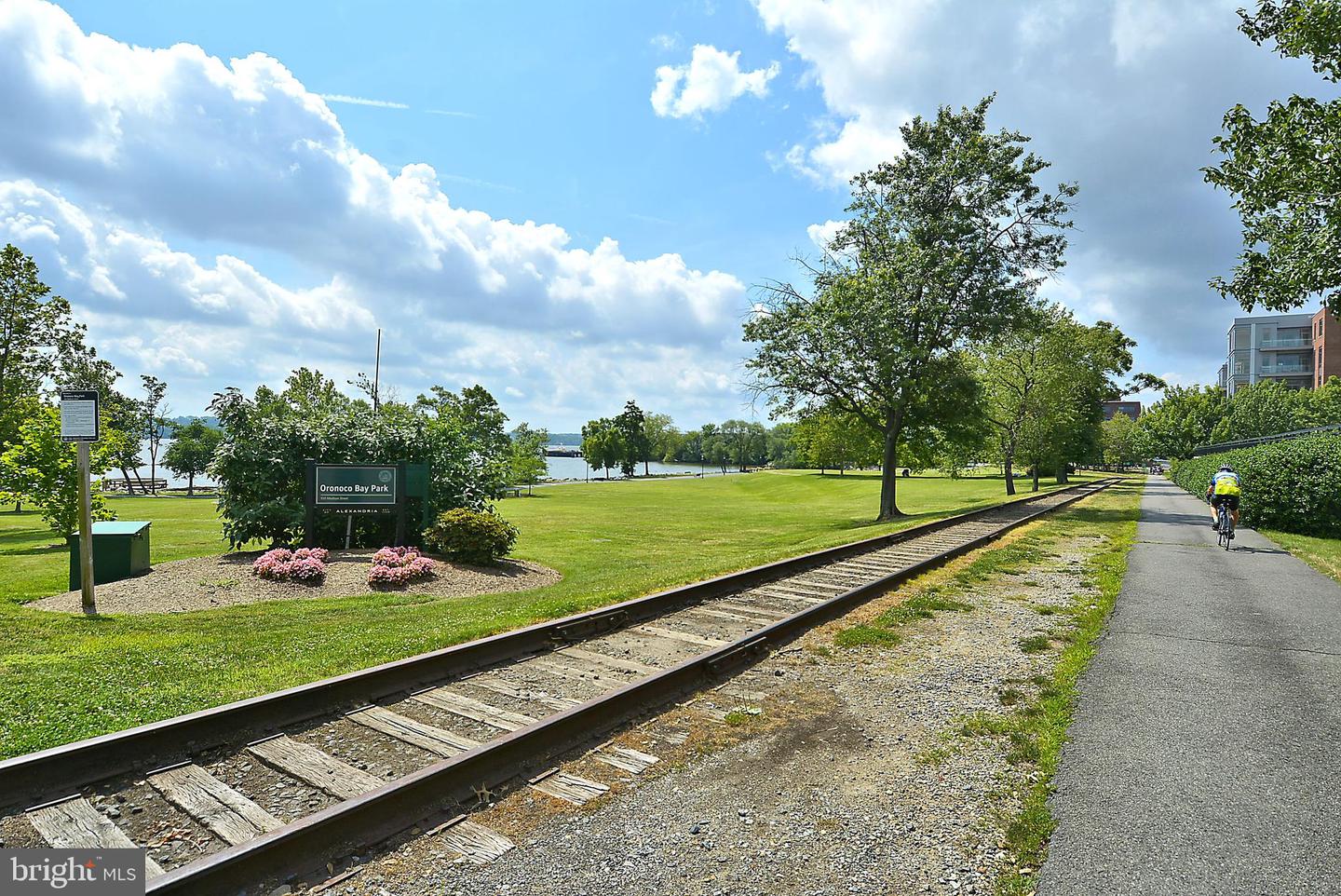 400 MADISON ST #304, ALEXANDRIA, Virginia 22314, 2 Bedrooms Bedrooms, ,2 BathroomsBathrooms,Residential,For sale,400 MADISON ST #304,VAAX2051640 MLS # VAAX2051640 400 MADISON ST #304, ALEXANDRIA, Virginia 22314, 2 Bedrooms Bedrooms, ,2 BathroomsBathrooms,Residential,For sale,400 MADISON ST #304,VAAX2051640 MLS # VAAX2051640
