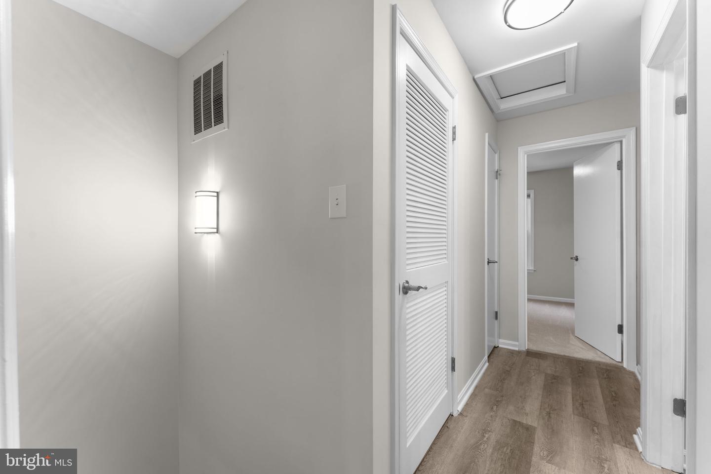 3484 LEGERE CT, WOODBRIDGE, Virginia 22193, 3 Bedrooms Bedrooms, ,2 BathroomsBathrooms,Residential,For sale,3484 LEGERE CT,VAPW2107648 MLS # VAPW2107648