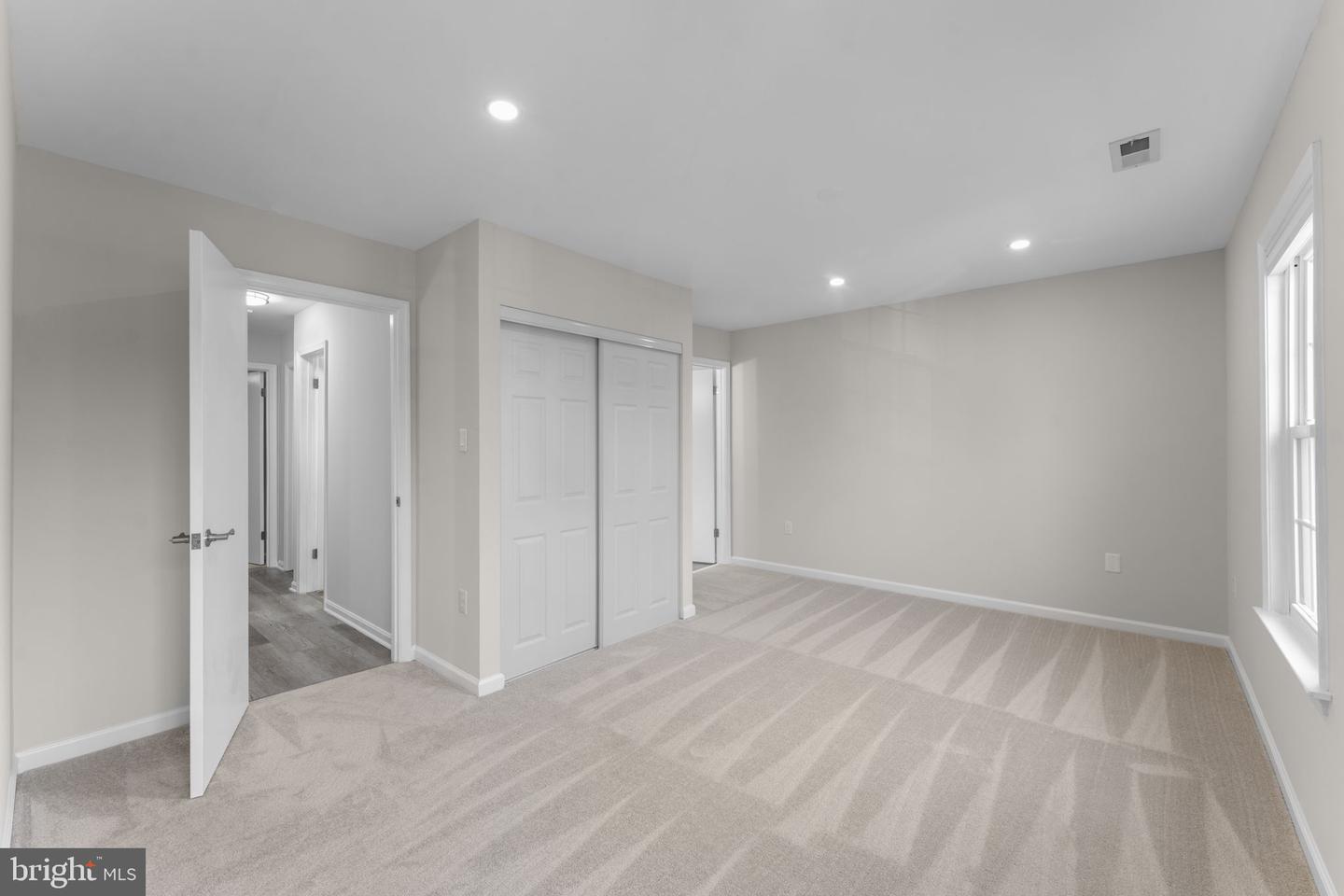 3484 LEGERE CT, WOODBRIDGE, Virginia 22193, 3 Bedrooms Bedrooms, ,2 BathroomsBathrooms,Residential,For sale,3484 LEGERE CT,VAPW2107648 MLS # VAPW2107648