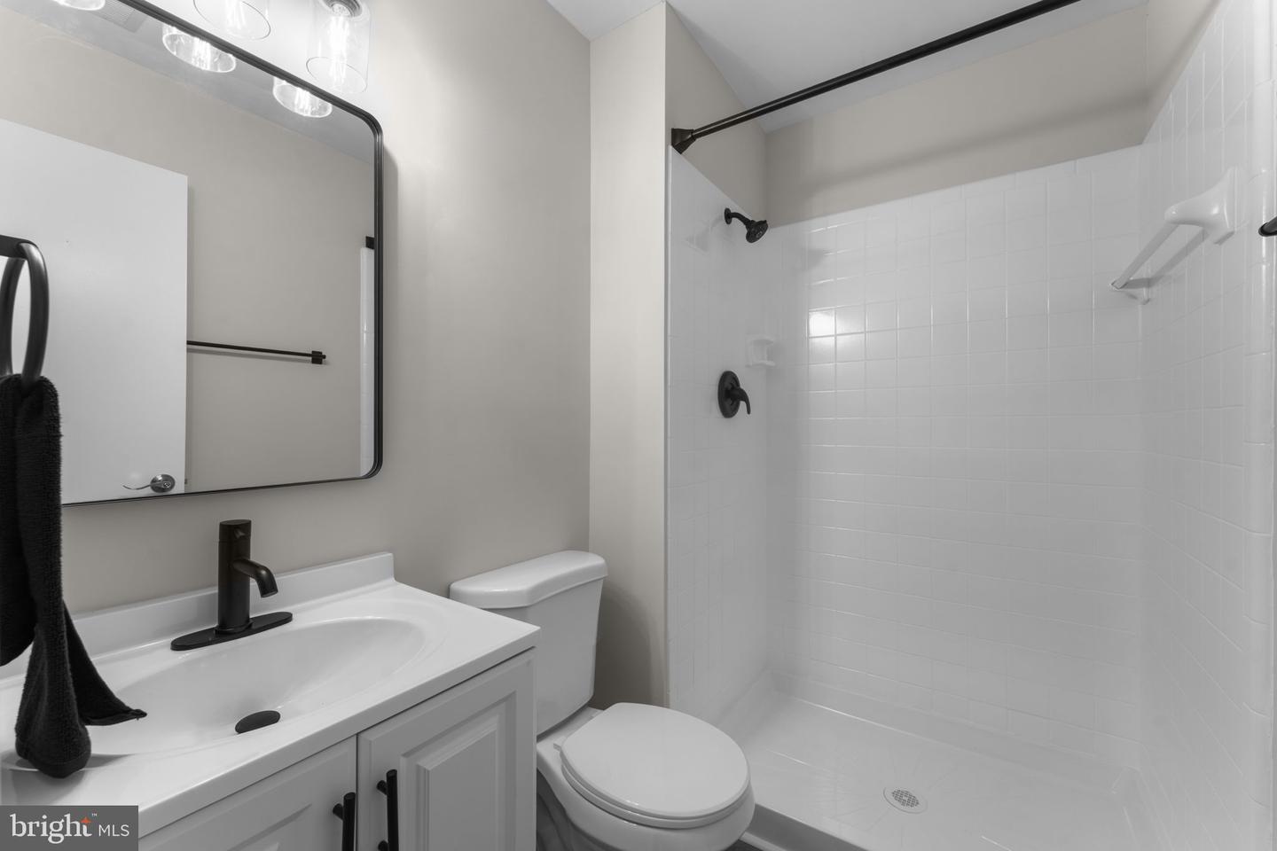 3484 LEGERE CT, WOODBRIDGE, Virginia 22193, 3 Bedrooms Bedrooms, ,2 BathroomsBathrooms,Residential,For sale,3484 LEGERE CT,VAPW2107648 MLS # VAPW2107648