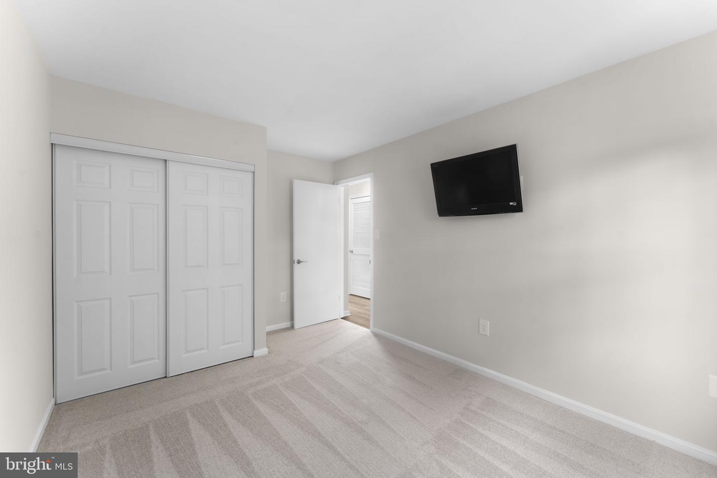 3484 LEGERE CT, WOODBRIDGE, Virginia 22193, 3 Bedrooms Bedrooms, ,2 BathroomsBathrooms,Residential,For sale,3484 LEGERE CT,VAPW2107648 MLS # VAPW2107648