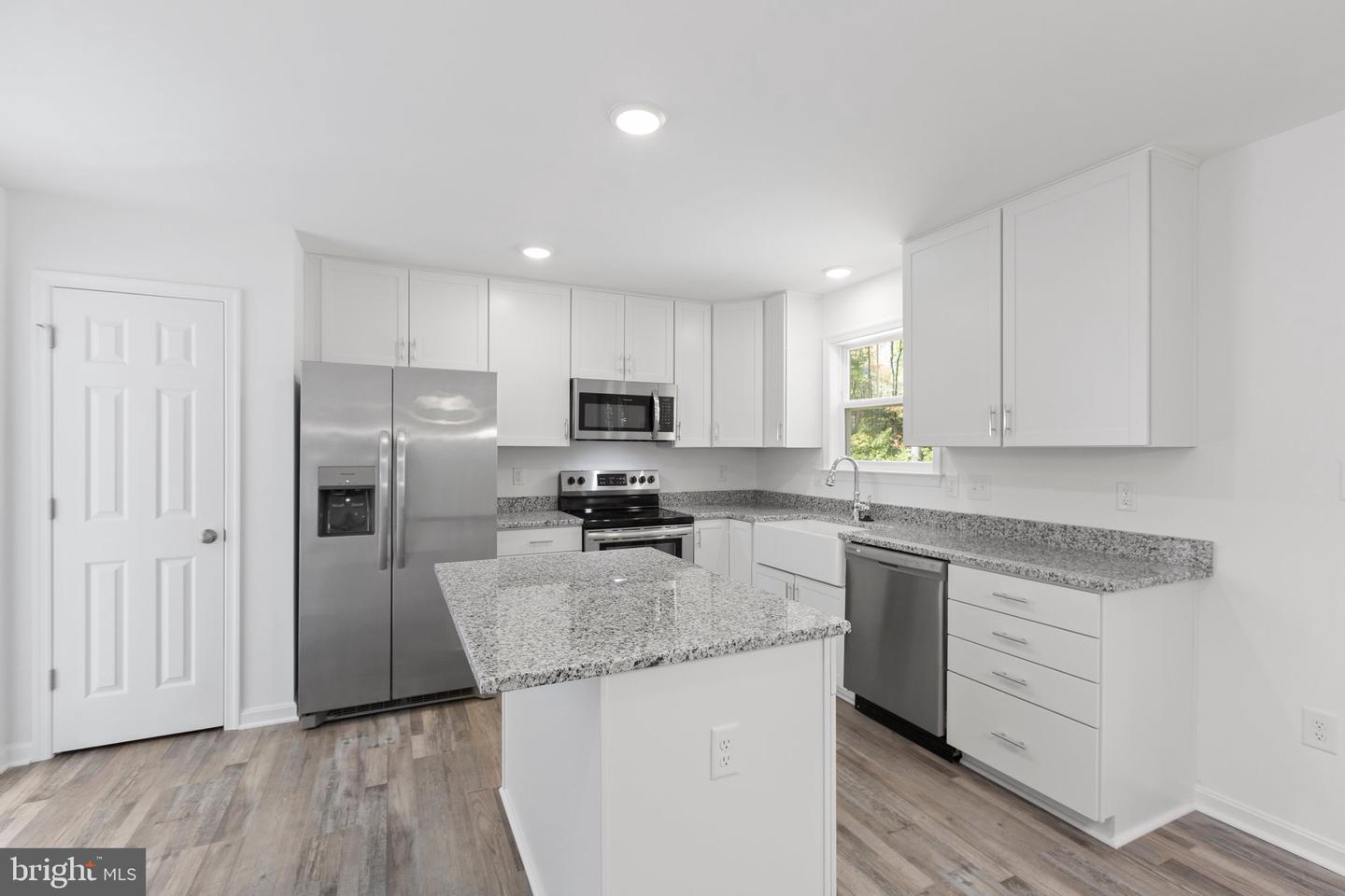 WESTMORELAND DR #L 14 BLK K, COLONIAL BEACH, Virginia 22443, 4 Bedrooms Bedrooms, ,2 BathroomsBathrooms,Residential,For sale,WESTMORELAND DR #L 14 BLK K,VAWE2010344 MLS # VAWE2010344 WESTMORELAND DR #L 14 BLK K, COLONIAL BEACH, Virginia 22443, 4 Bedrooms Bedrooms, ,2 BathroomsBathrooms,Residential,For sale,WESTMORELAND DR #L 14 BLK K,VAWE2010344 MLS # VAWE2010344