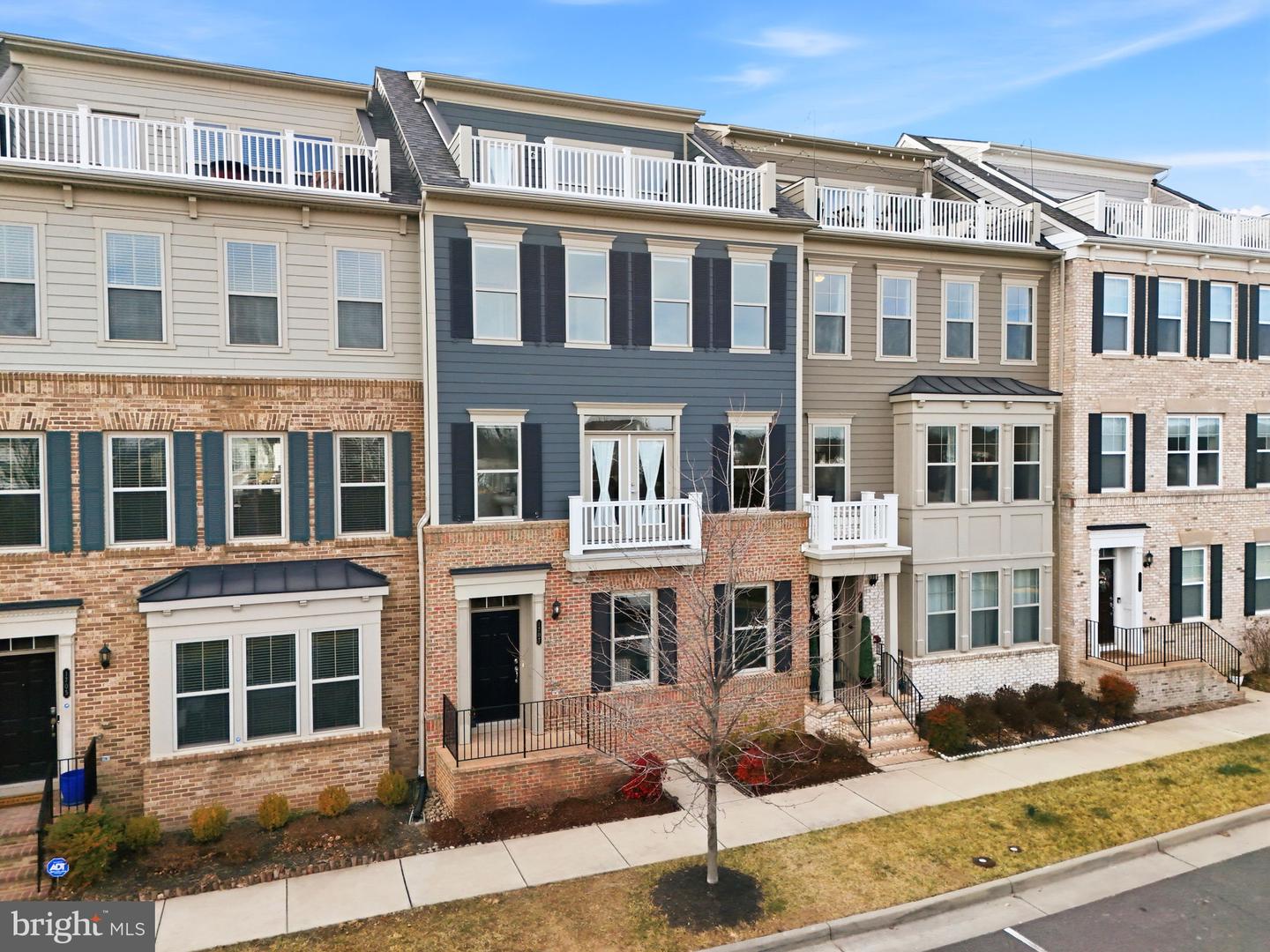 1707 COTTONWOOD GROVE RD, DUMFRIES, Virginia 22026, 3 Bedrooms Bedrooms, ,2 BathroomsBathrooms,Residential,For sale,1707 COTTONWOOD GROVE RD,VAPW2110388 MLS # VAPW2110388 1707 COTTONWOOD GROVE RD, DUMFRIES, Virginia 22026, 3 Bedrooms Bedrooms, ,2 BathroomsBathrooms,Residential,For sale,1707 COTTONWOOD GROVE RD,VAPW2110388 MLS # VAPW2110388