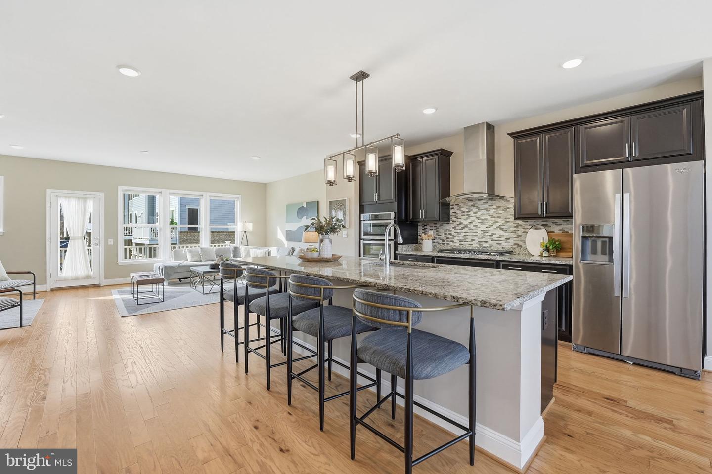 1707 COTTONWOOD GROVE RD, DUMFRIES, Virginia 22026, 3 Bedrooms Bedrooms, ,2 BathroomsBathrooms,Residential,For sale,1707 COTTONWOOD GROVE RD,VAPW2110388 MLS # VAPW2110388