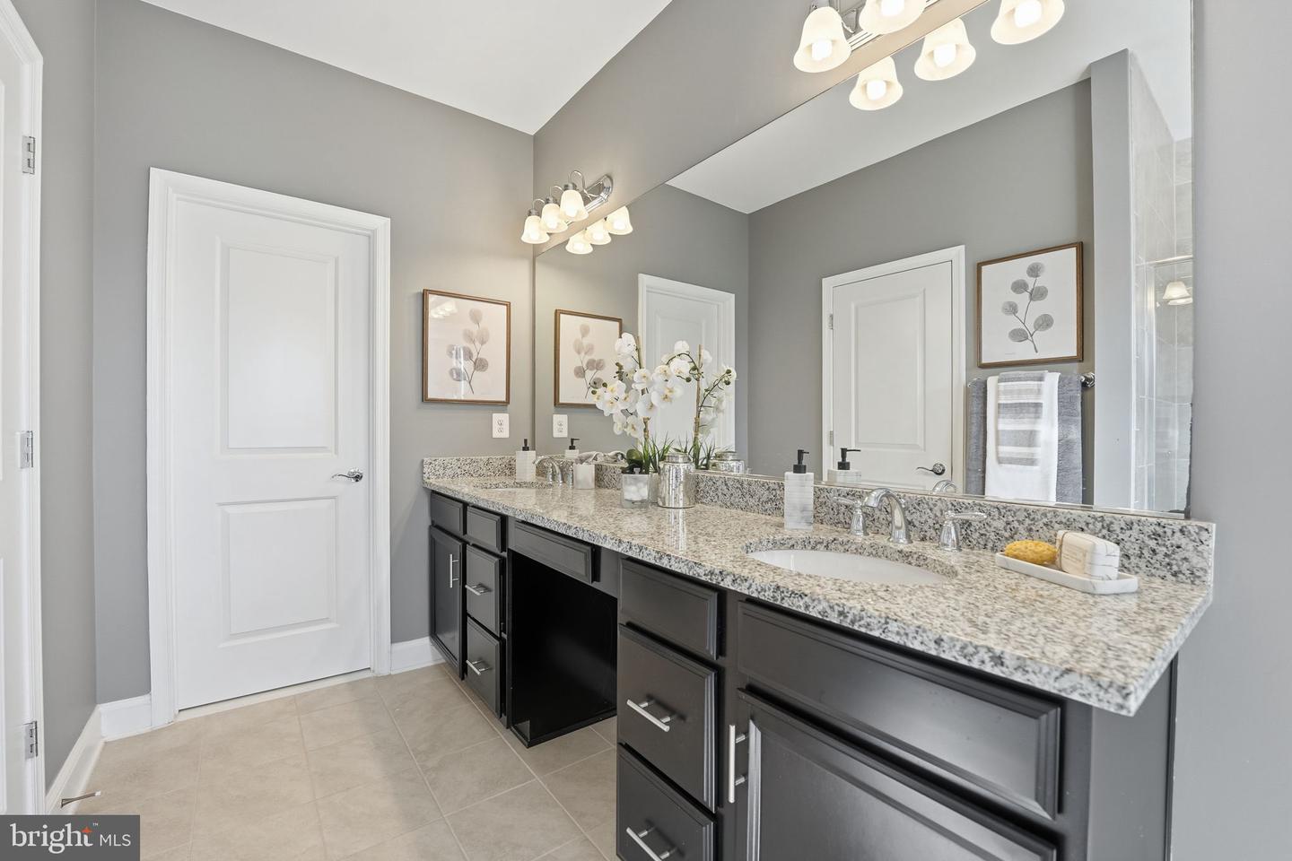 1707 COTTONWOOD GROVE RD, DUMFRIES, Virginia 22026, 3 Bedrooms Bedrooms, ,2 BathroomsBathrooms,Residential,For sale,1707 COTTONWOOD GROVE RD,VAPW2110388 MLS # VAPW2110388