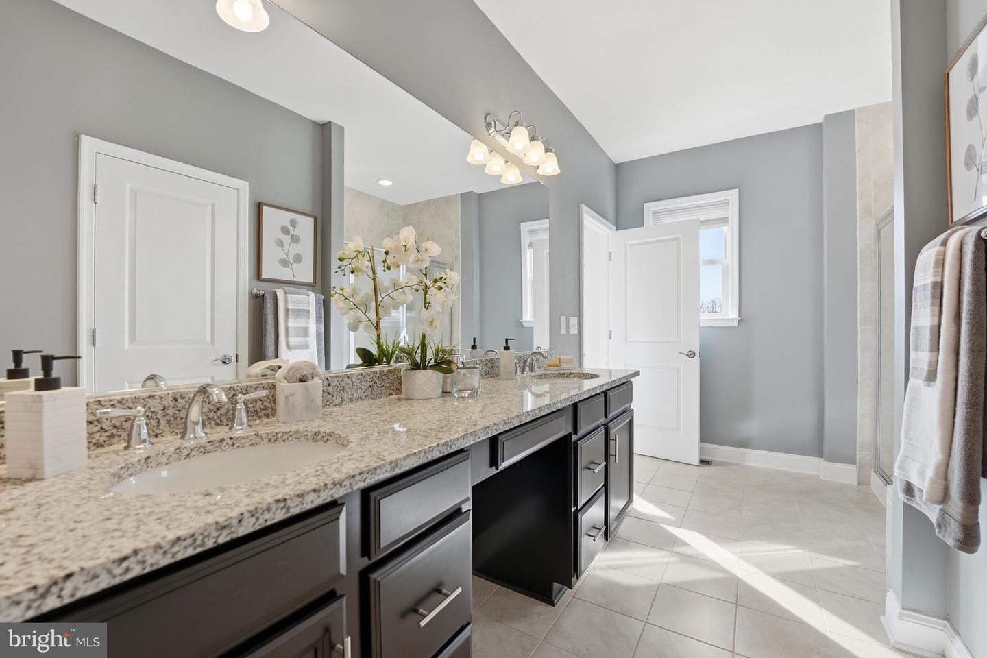 1707 COTTONWOOD GROVE RD, DUMFRIES, Virginia 22026, 3 Bedrooms Bedrooms, ,2 BathroomsBathrooms,Residential,For sale,1707 COTTONWOOD GROVE RD,VAPW2110388 MLS # VAPW2110388