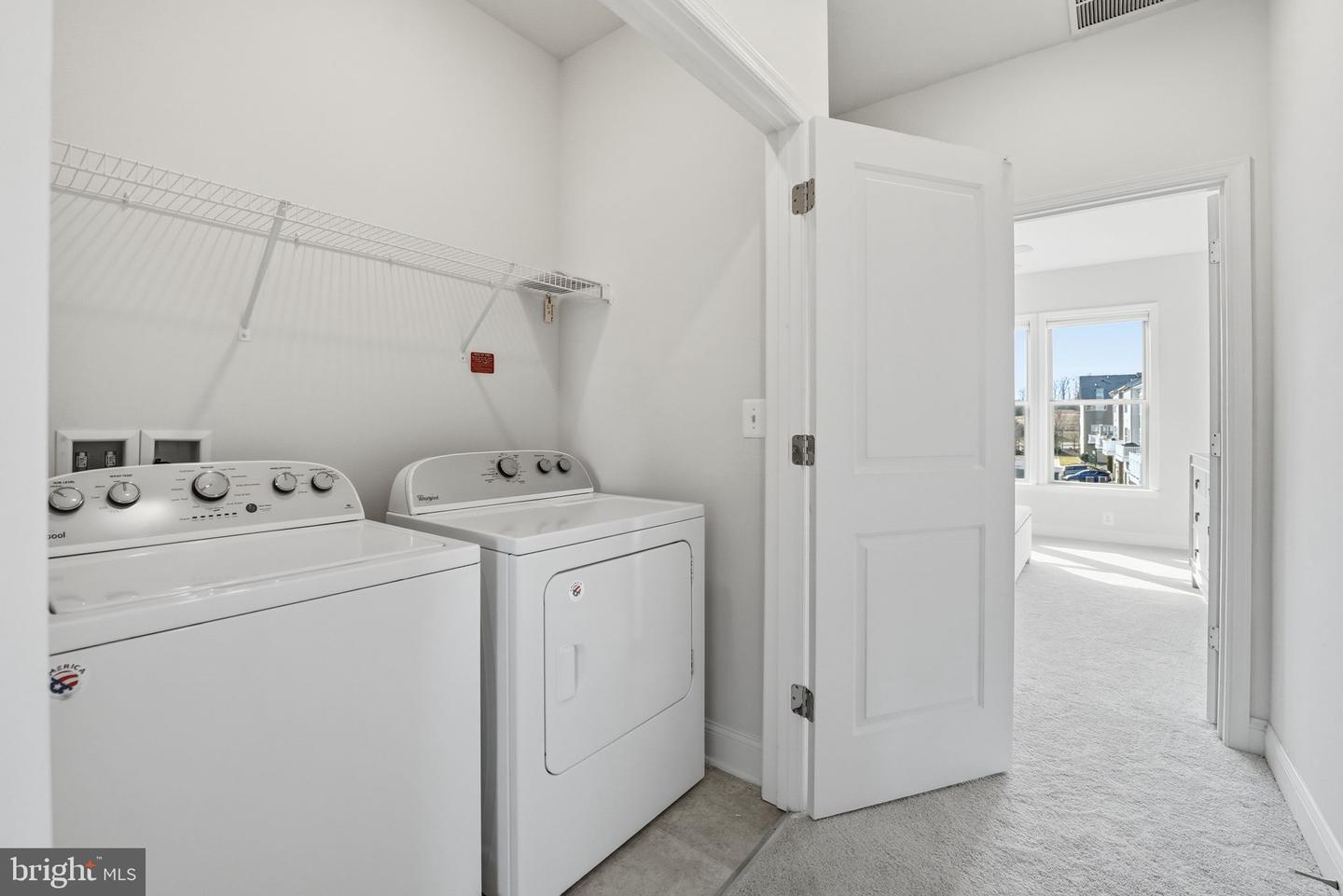 1707 COTTONWOOD GROVE RD, DUMFRIES, Virginia 22026, 3 Bedrooms Bedrooms, ,2 BathroomsBathrooms,Residential,For sale,1707 COTTONWOOD GROVE RD,VAPW2110388 MLS # VAPW2110388