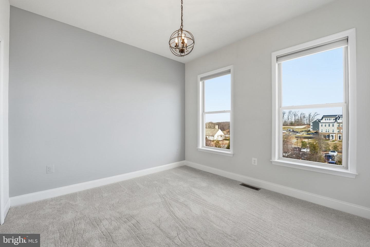 1707 COTTONWOOD GROVE RD, DUMFRIES, Virginia 22026, 3 Bedrooms Bedrooms, ,2 BathroomsBathrooms,Residential,For sale,1707 COTTONWOOD GROVE RD,VAPW2110388 MLS # VAPW2110388