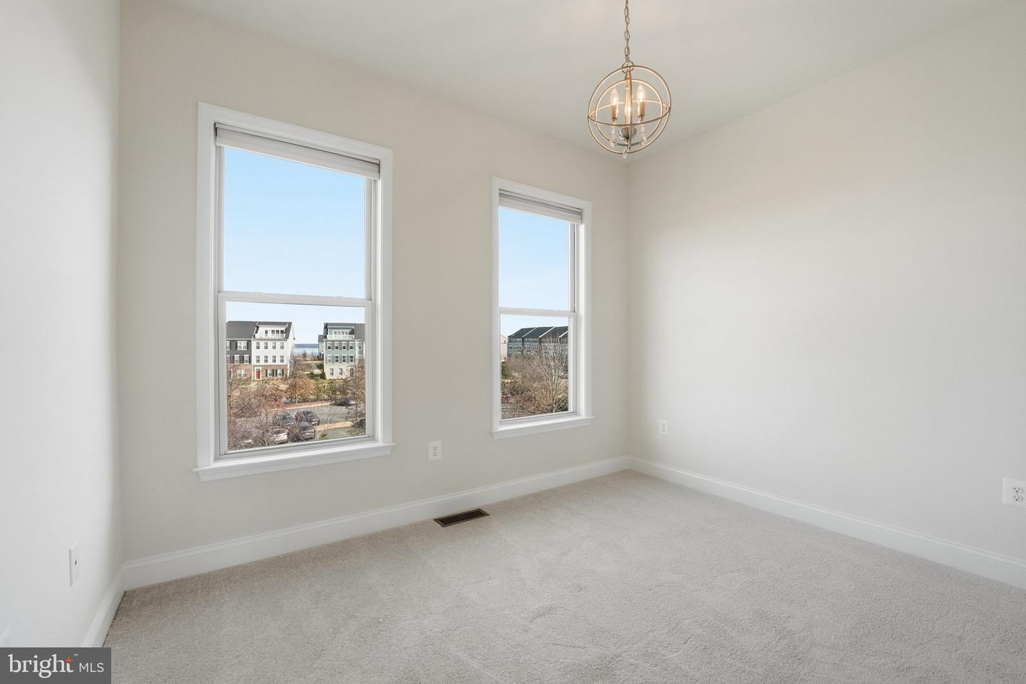 1707 COTTONWOOD GROVE RD, DUMFRIES, Virginia 22026, 3 Bedrooms Bedrooms, ,2 BathroomsBathrooms,Residential,For sale,1707 COTTONWOOD GROVE RD,VAPW2110388 MLS # VAPW2110388