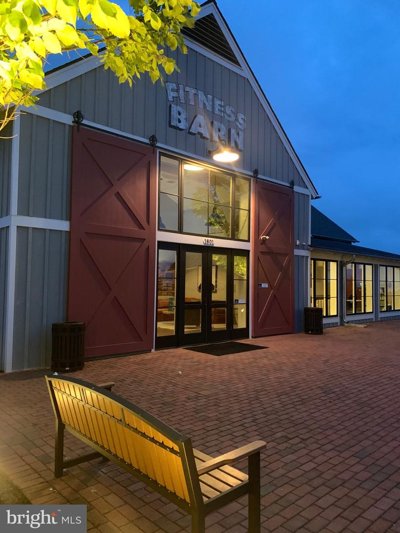 1707 COTTONWOOD GROVE RD, DUMFRIES, Virginia 22026, 3 Bedrooms Bedrooms, ,2 BathroomsBathrooms,Residential,For sale,1707 COTTONWOOD GROVE RD,VAPW2110388 MLS # VAPW2110388