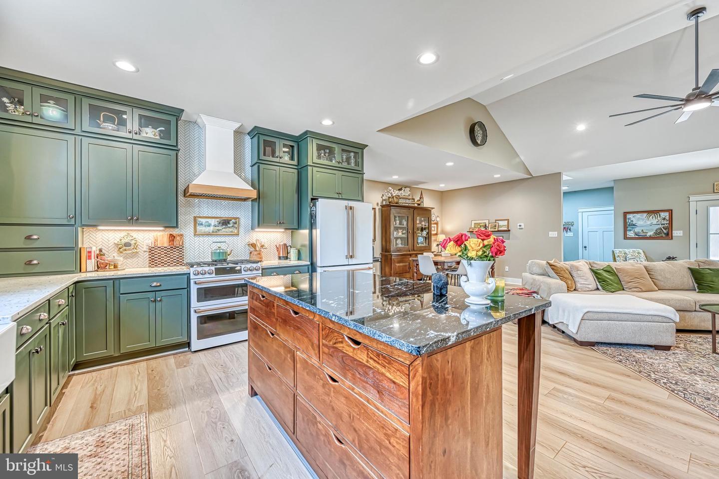 718 TRAVELLER ST, MINERAL, Virginia 23117, 4 Bedrooms Bedrooms, 12 Rooms Rooms,3 BathroomsBathrooms,Residential,For sale,718 TRAVELLER ST,VALA2009156 MLS # VALA2009156 718 TRAVELLER ST, MINERAL, Virginia 23117, 4 Bedrooms Bedrooms, 12 Rooms Rooms,3 BathroomsBathrooms,Residential,For sale,718 TRAVELLER ST,VALA2009156 MLS # VALA2009156