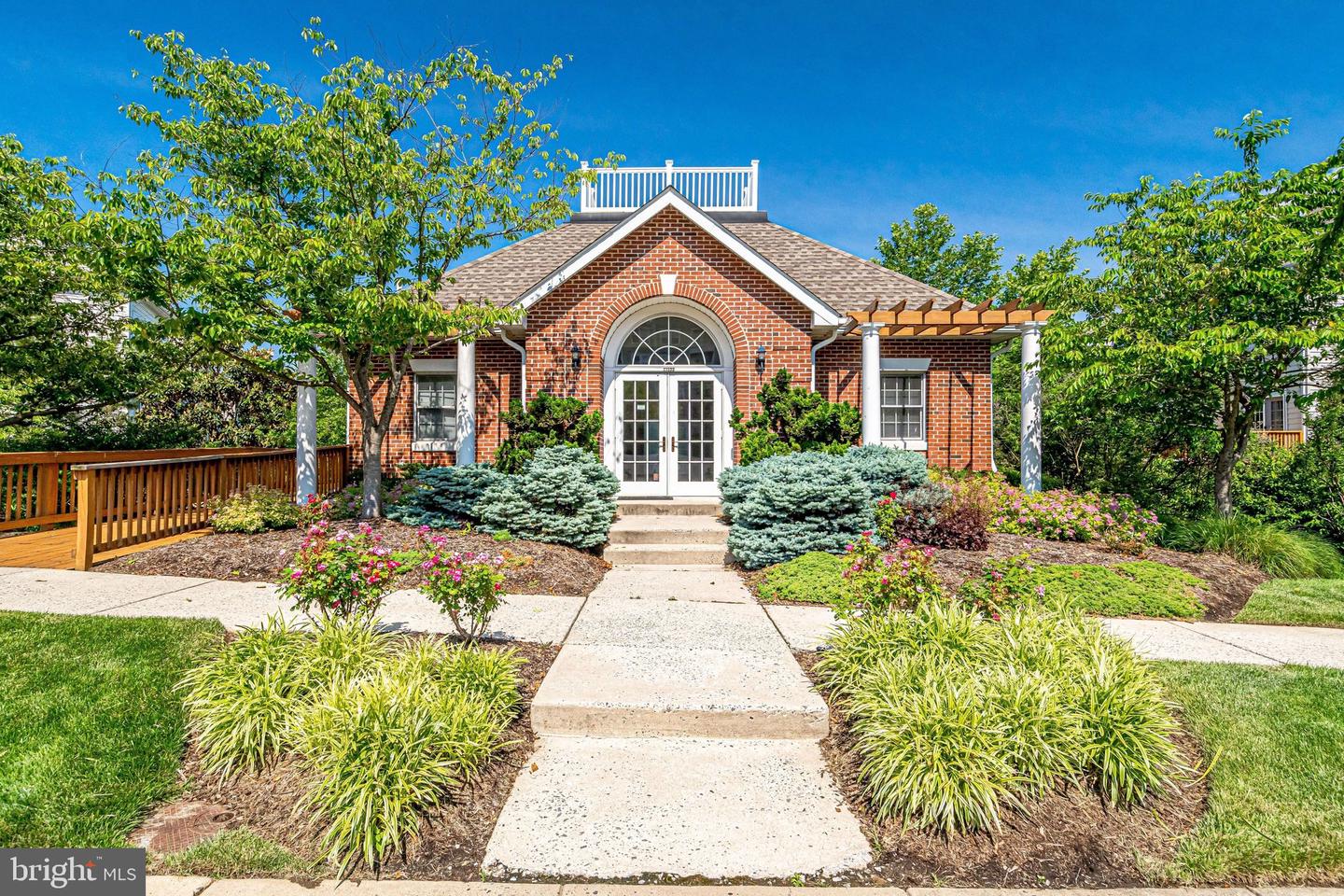 11623 CAVALIER LANDING CT #304, FAIRFAX, Virginia 22030, 3 Bedrooms Bedrooms, ,3 BathroomsBathrooms,Residential,For sale,11623 CAVALIER LANDING CT #304,VAFX2286014 MLS # VAFX2286014