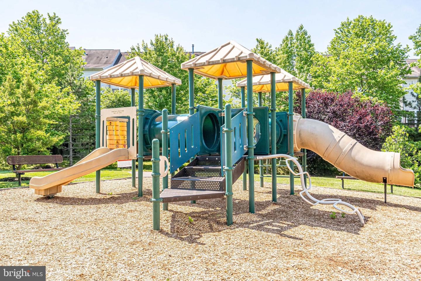 11623 CAVALIER LANDING CT #304, FAIRFAX, Virginia 22030, 3 Bedrooms Bedrooms, ,3 BathroomsBathrooms,Residential,For sale,11623 CAVALIER LANDING CT #304,VAFX2286014 MLS # VAFX2286014