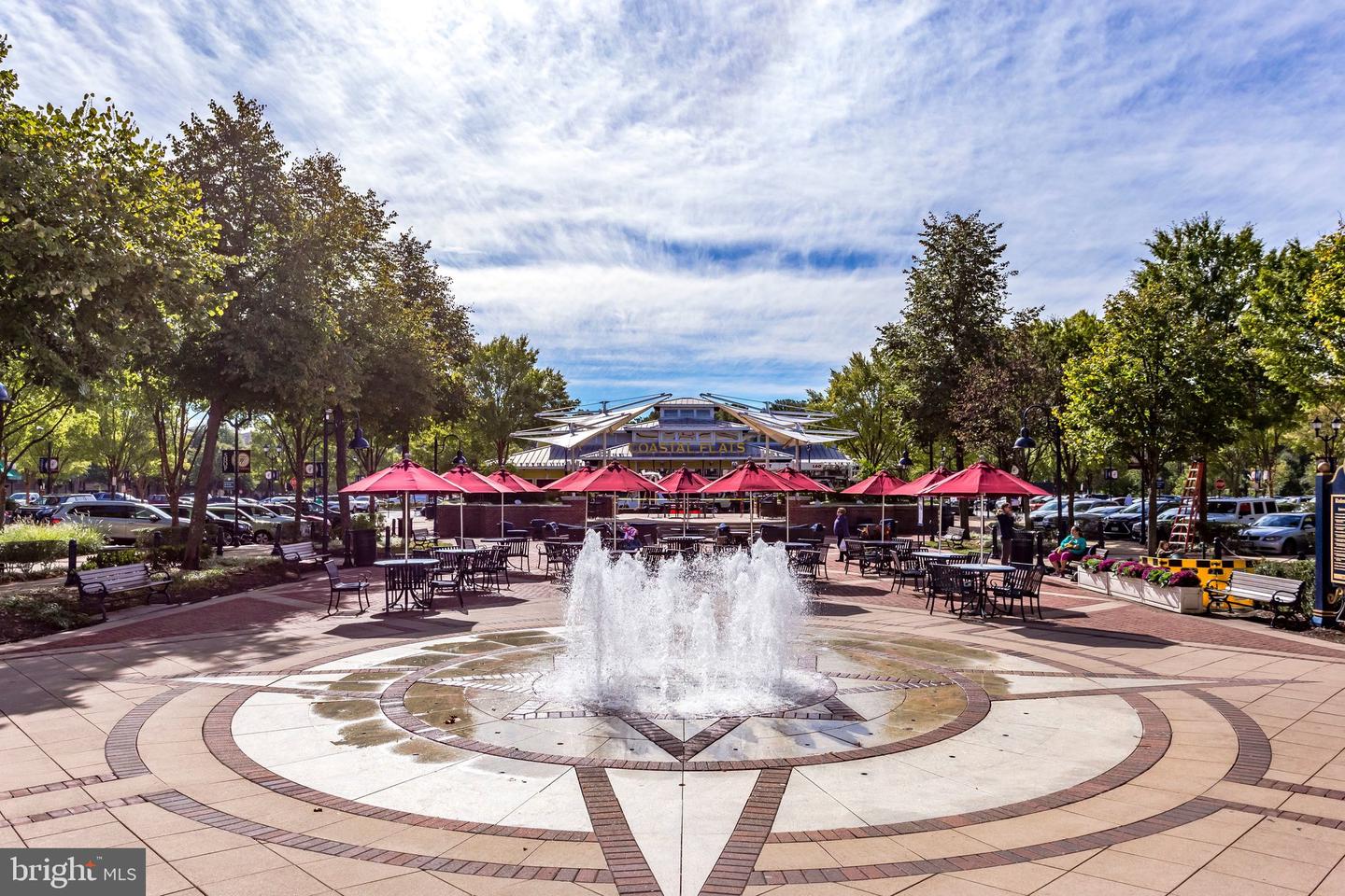 11623 CAVALIER LANDING CT #304, FAIRFAX, Virginia 22030, 3 Bedrooms Bedrooms, ,3 BathroomsBathrooms,Residential,For sale,11623 CAVALIER LANDING CT #304,VAFX2286014 MLS # VAFX2286014