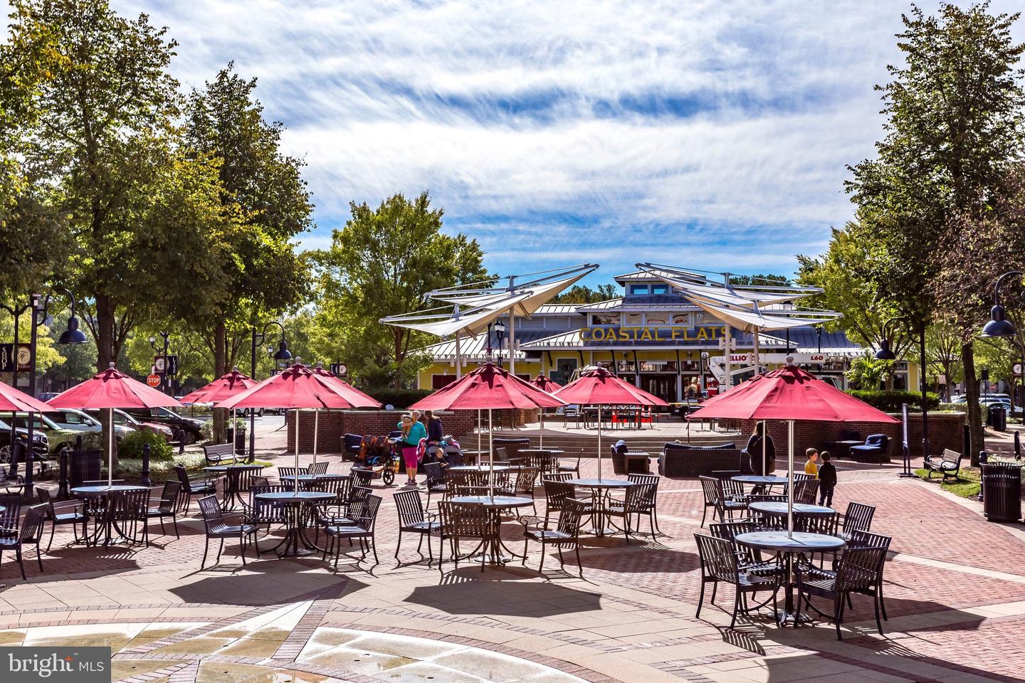 11623 CAVALIER LANDING CT #304, FAIRFAX, Virginia 22030, 3 Bedrooms Bedrooms, ,3 BathroomsBathrooms,Residential,For sale,11623 CAVALIER LANDING CT #304,VAFX2286014 MLS # VAFX2286014