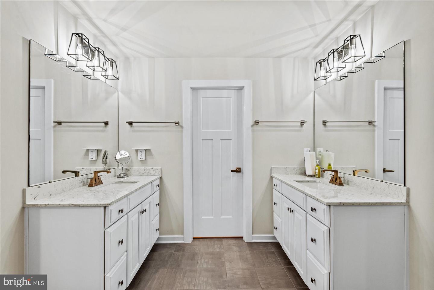 105 OAK RD, STAFFORD, Virginia 22556, 5 Bedrooms Bedrooms, ,5 BathroomsBathrooms,Residential,For sale,105 OAK RD,VAST2045344 MLS # VAST2045344 105 OAK RD, STAFFORD, Virginia 22556, 5 Bedrooms Bedrooms, ,5 BathroomsBathrooms,Residential,For sale,105 OAK RD,VAST2045344 MLS # VAST2045344