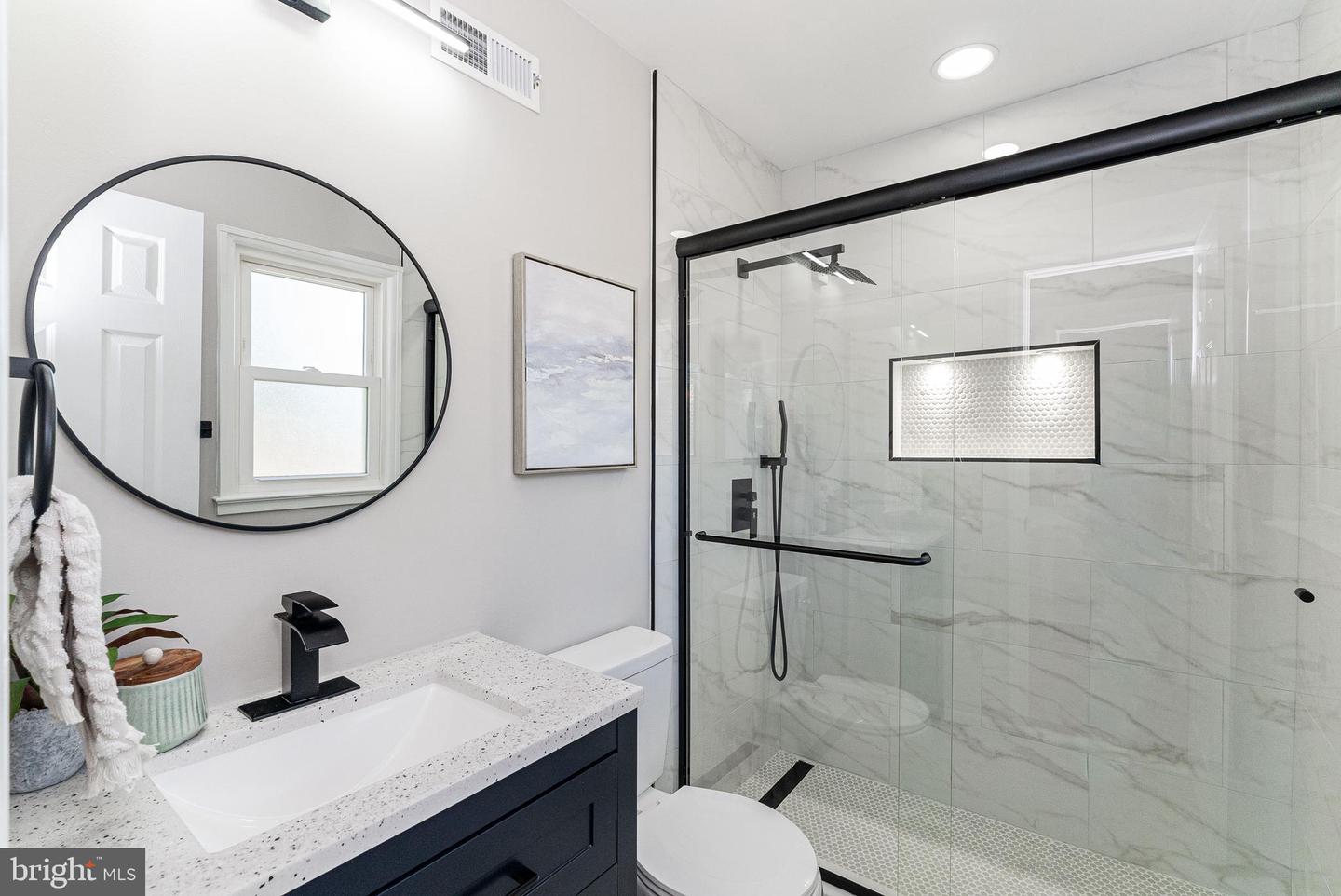 14612 DARBYDALE AVE, WOODBRIDGE, Virginia 22193, 4 Bedrooms Bedrooms, ,3 BathroomsBathrooms,Residential,For sale,14612 DARBYDALE AVE,VAPW2110842 MLS # VAPW2110842