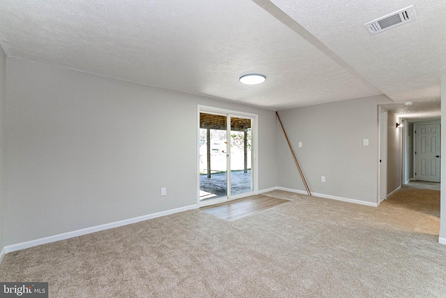 14612 DARBYDALE AVE, WOODBRIDGE, Virginia 22193, 4 Bedrooms Bedrooms, ,3 BathroomsBathrooms,Residential,For sale,14612 DARBYDALE AVE,VAPW2110842 MLS # VAPW2110842