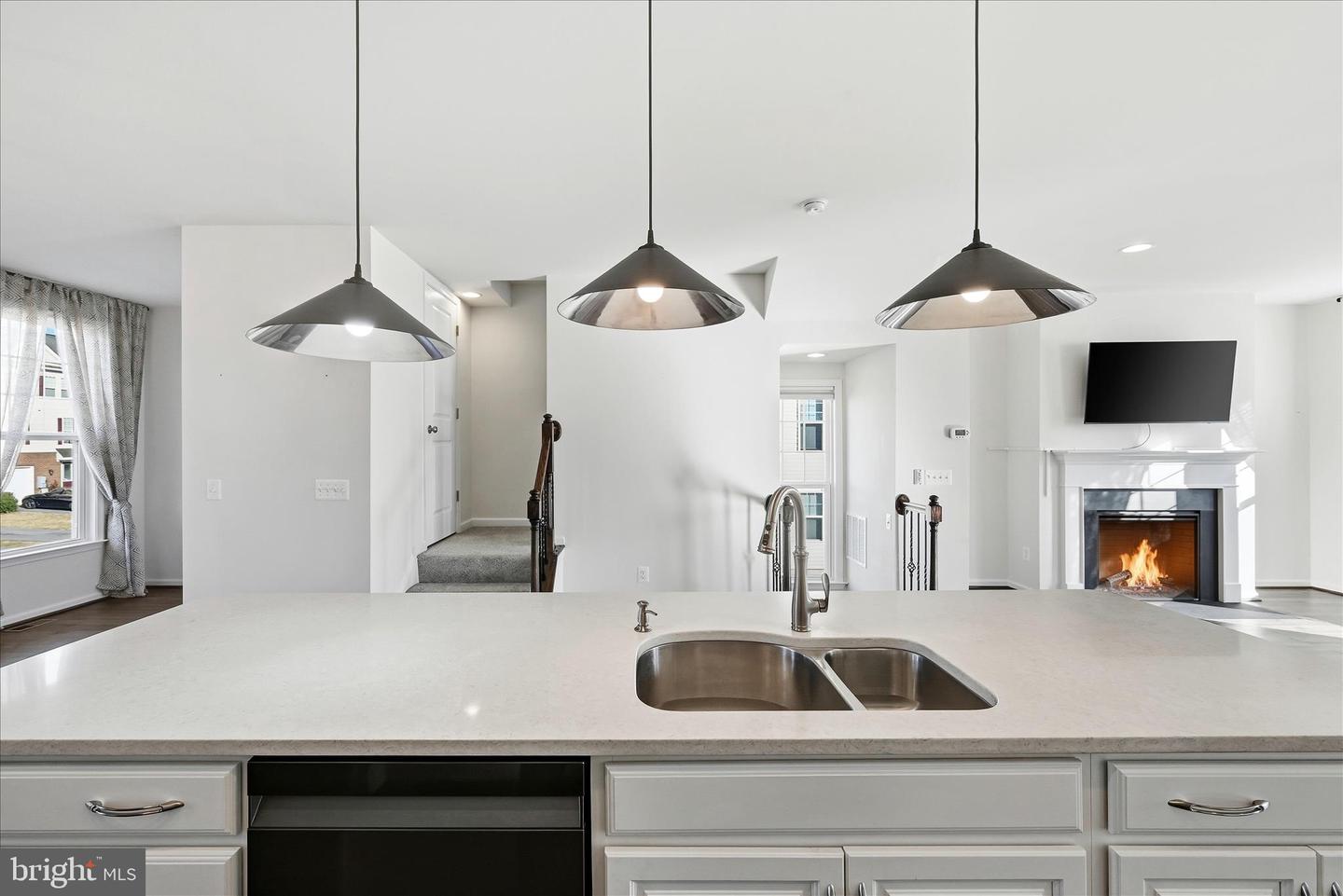 156 SOLARA DR, WINCHESTER, Virginia 22602, 4 Bedrooms Bedrooms, ,3 BathroomsBathrooms,Residential,For sale,156 SOLARA DR,VAFV2039090 MLS # VAFV2039090