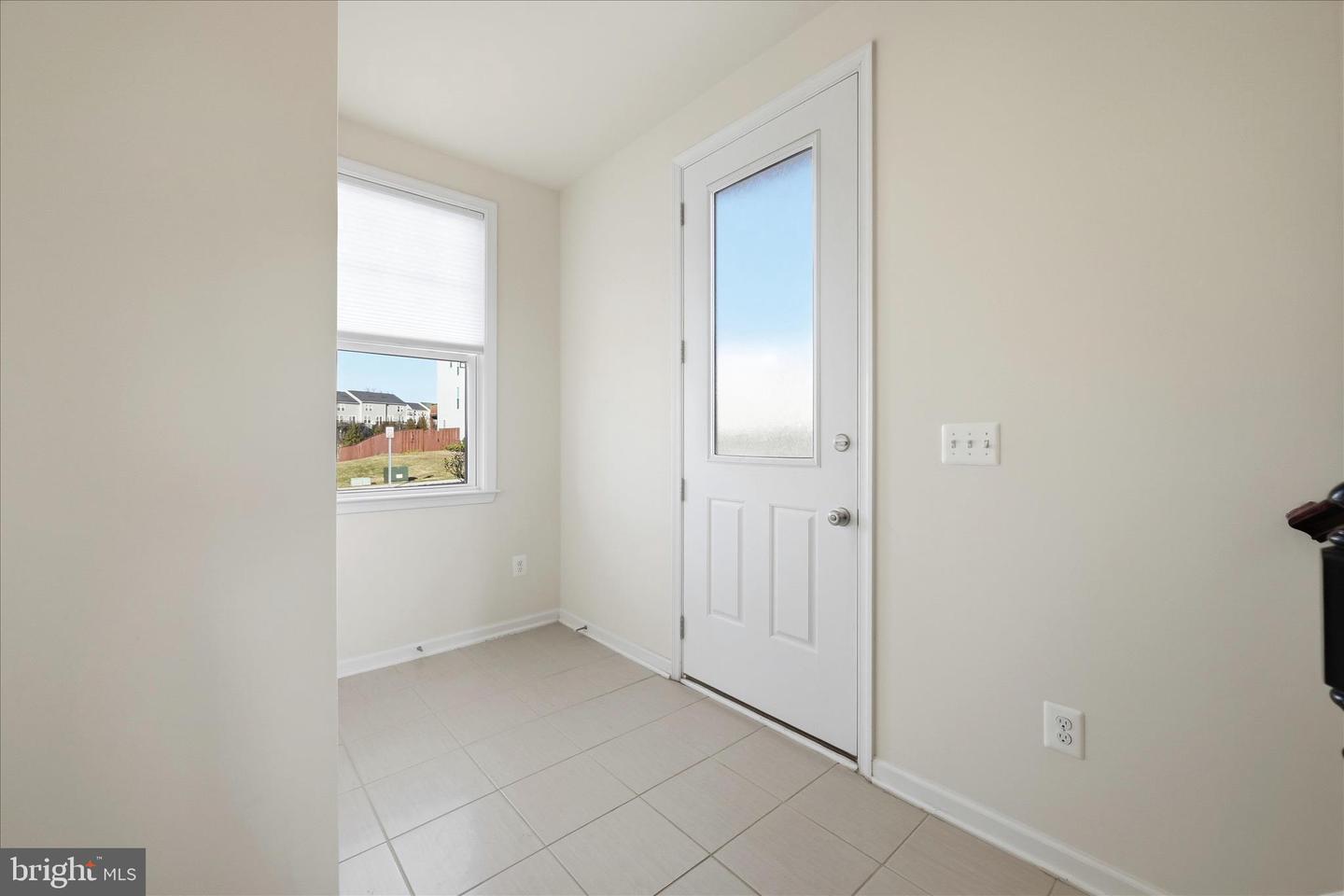 156 SOLARA DR, WINCHESTER, Virginia 22602, 4 Bedrooms Bedrooms, ,3 BathroomsBathrooms,Residential,For sale,156 SOLARA DR,VAFV2039090 MLS # VAFV2039090