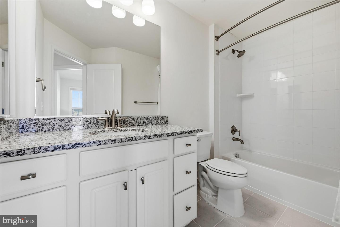 156 SOLARA DR, WINCHESTER, Virginia 22602, 4 Bedrooms Bedrooms, ,3 BathroomsBathrooms,Residential,For sale,156 SOLARA DR,VAFV2039090 MLS # VAFV2039090