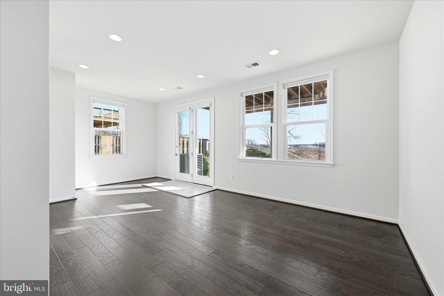 156 SOLARA DR, WINCHESTER, Virginia 22602, 4 Bedrooms Bedrooms, ,3 BathroomsBathrooms,Residential,For sale,156 SOLARA DR,VAFV2039090 MLS # VAFV2039090