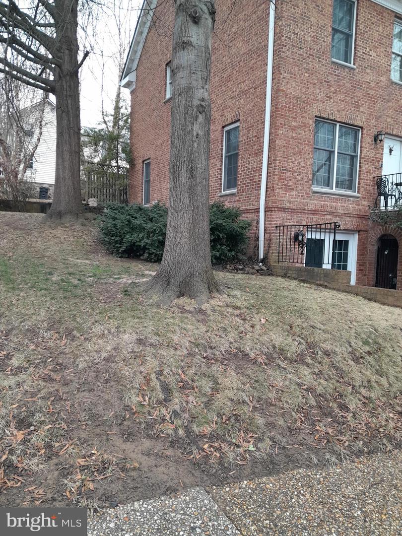 100 FOX RUN TER, MIDDLEBURG, Virginia 20117, 4 Bedrooms Bedrooms, ,4 BathroomsBathrooms,Residential,For sale,100 FOX RUN TER,VALO2114368 MLS # VALO2114368