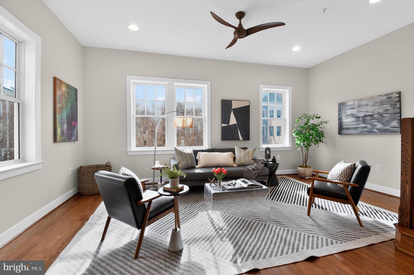 716 DIAMOND AVE, ALEXANDRIA, Virginia 22301, 3 Bedrooms Bedrooms, ,3 BathroomsBathrooms,Residential,For sale,716 DIAMOND AVE,VAAX2053444 MLS # VAAX2053444