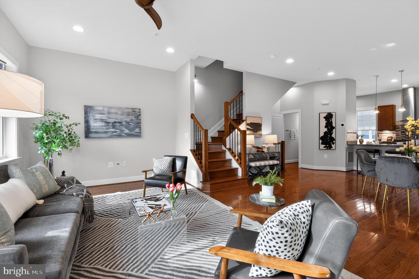 716 DIAMOND AVE, ALEXANDRIA, Virginia 22301, 3 Bedrooms Bedrooms, ,3 BathroomsBathrooms,Residential,For sale,716 DIAMOND AVE,VAAX2053444 MLS # VAAX2053444