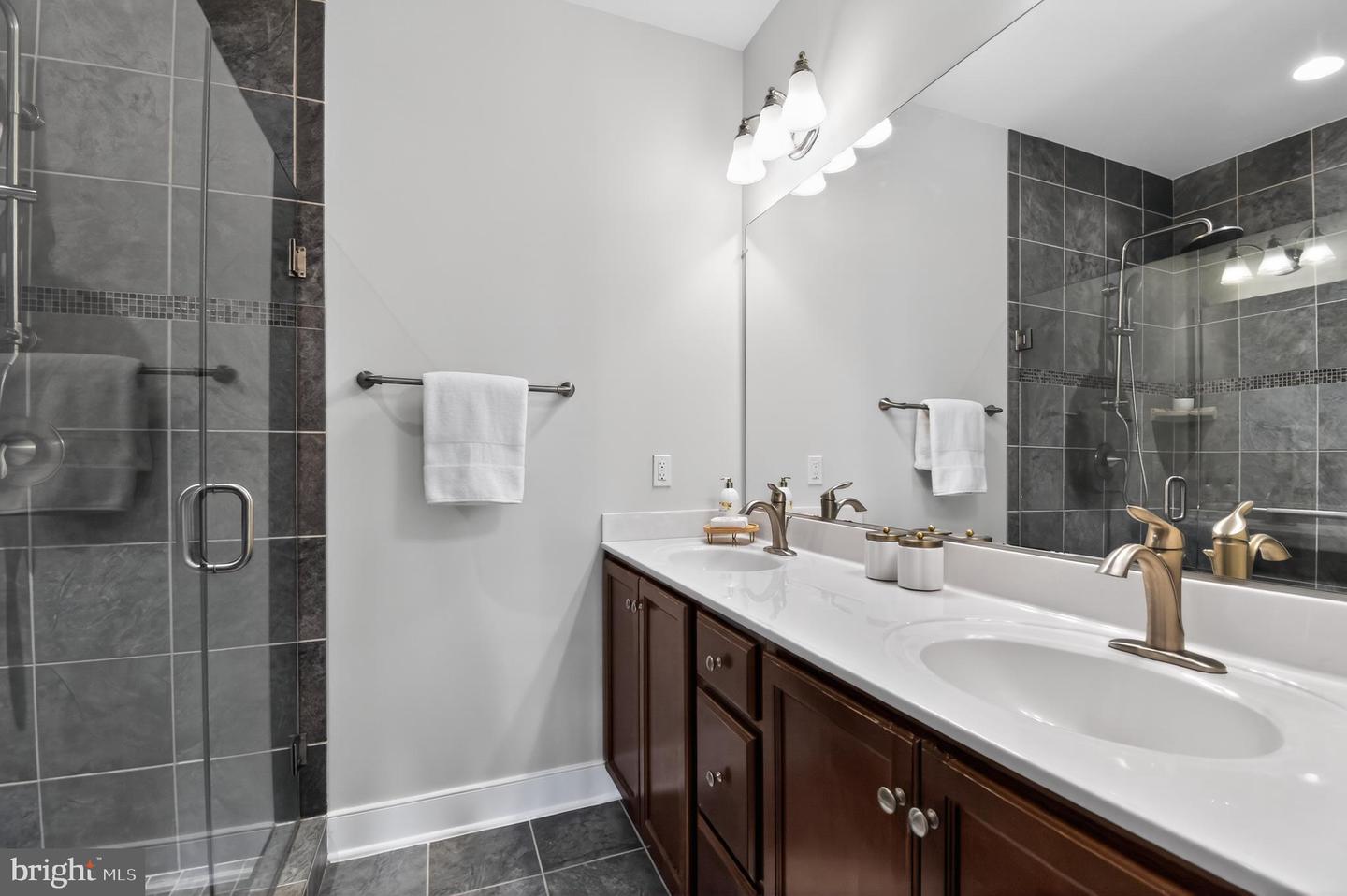 716 DIAMOND AVE, ALEXANDRIA, Virginia 22301, 3 Bedrooms Bedrooms, ,3 BathroomsBathrooms,Residential,For sale,716 DIAMOND AVE,VAAX2053444 MLS # VAAX2053444