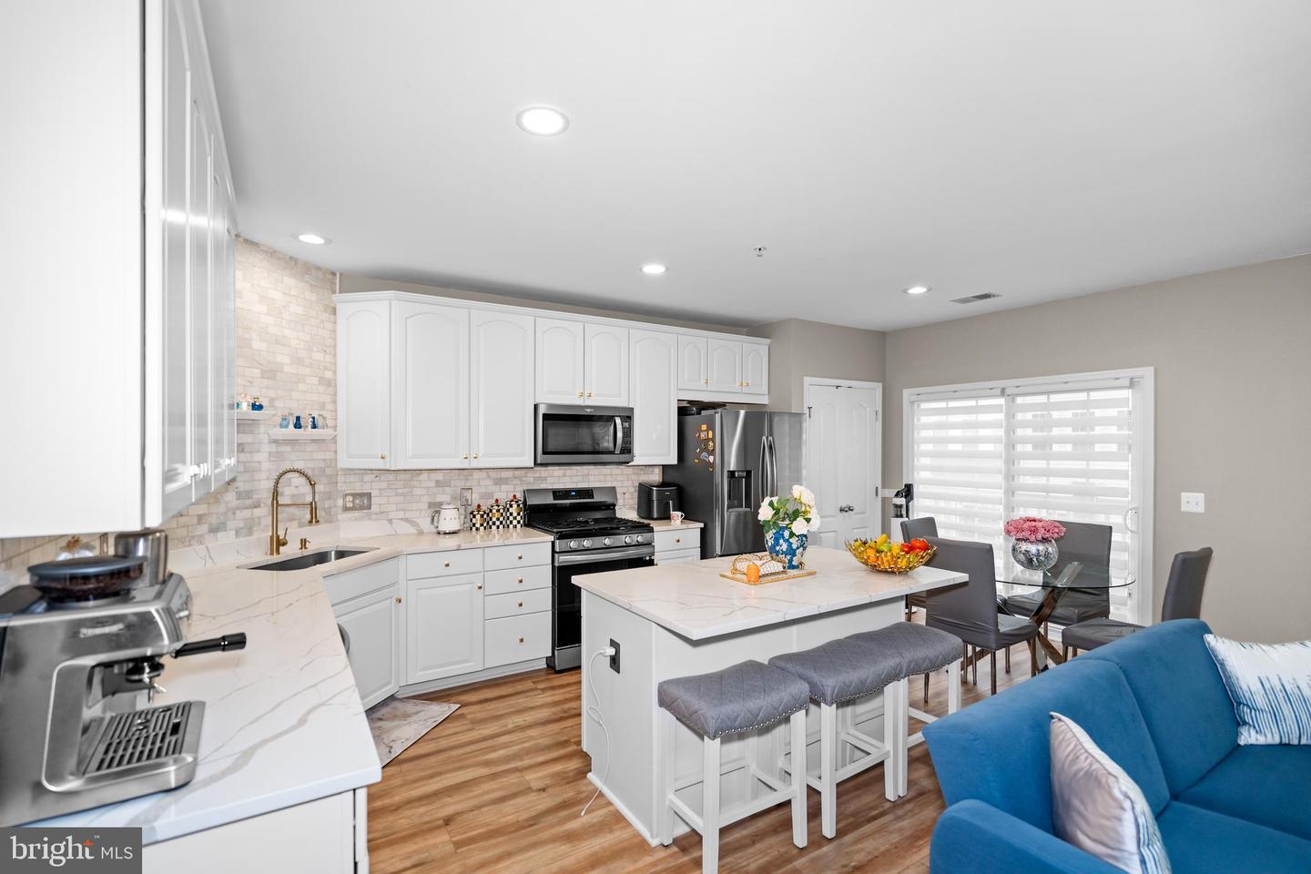 6159 ASTER HAVEN CIR, HAYMARKET, Virginia 20169, 3 Bedrooms Bedrooms, ,2 BathroomsBathrooms,Residential,For sale,6159 ASTER HAVEN CIR,VAPW2111072 MLS # VAPW2111072