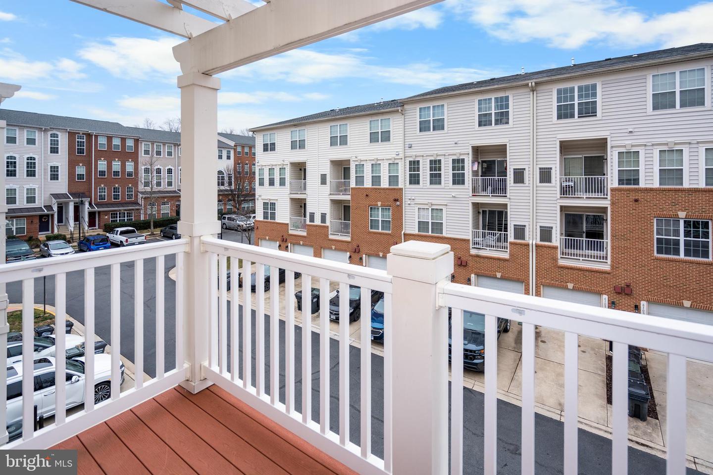 6159 ASTER HAVEN CIR, HAYMARKET, Virginia 20169, 3 Bedrooms Bedrooms, ,2 BathroomsBathrooms,Residential,For sale,6159 ASTER HAVEN CIR,VAPW2111072 MLS # VAPW2111072