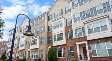 6159 ASTER HAVEN CIR, HAYMARKET, Virginia 20169, 3 Bedrooms Bedrooms, ,2 BathroomsBathrooms,Residential,For sale,6159 ASTER HAVEN CIR,VAPW2111072 MLS # VAPW2111072