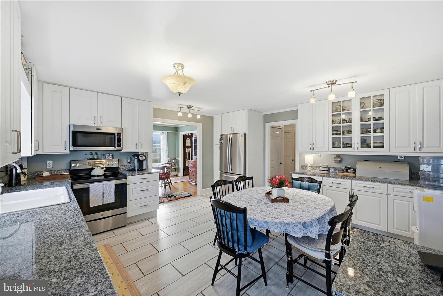 783 BOWLING GREEN RD, FRONT ROYAL, Virginia 22630, 3 Bedrooms Bedrooms, ,3 BathroomsBathrooms,Residential,For sale,783 BOWLING GREEN RD,VAWR2013228 MLS # VAWR2013228