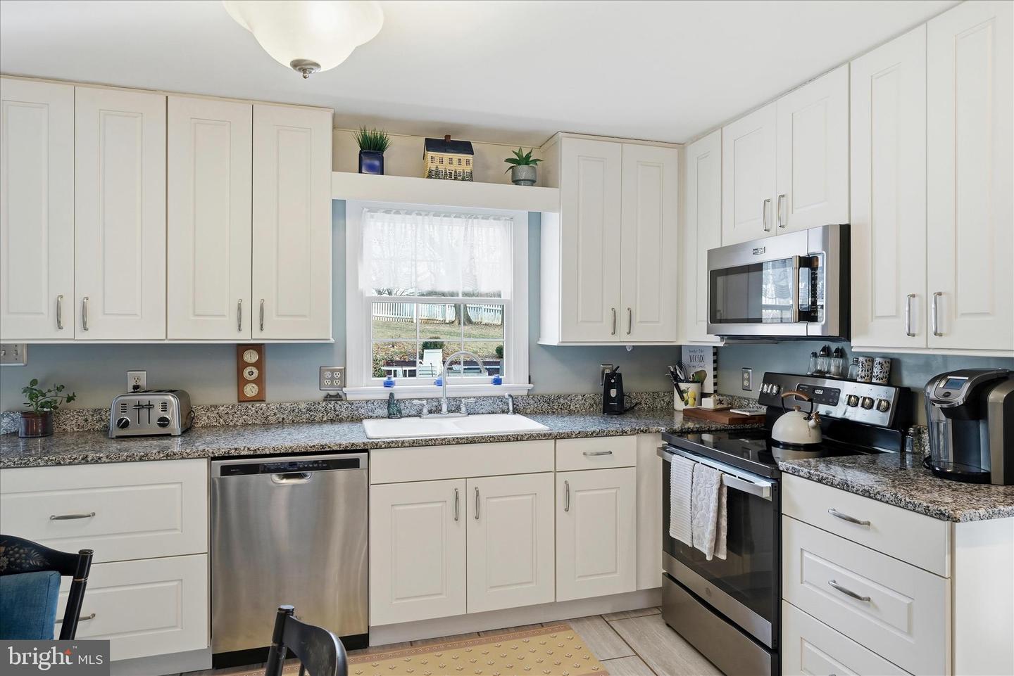 783 BOWLING GREEN RD, FRONT ROYAL, Virginia 22630, 3 Bedrooms Bedrooms, ,3 BathroomsBathrooms,Residential,For sale,783 BOWLING GREEN RD,VAWR2013228 MLS # VAWR2013228