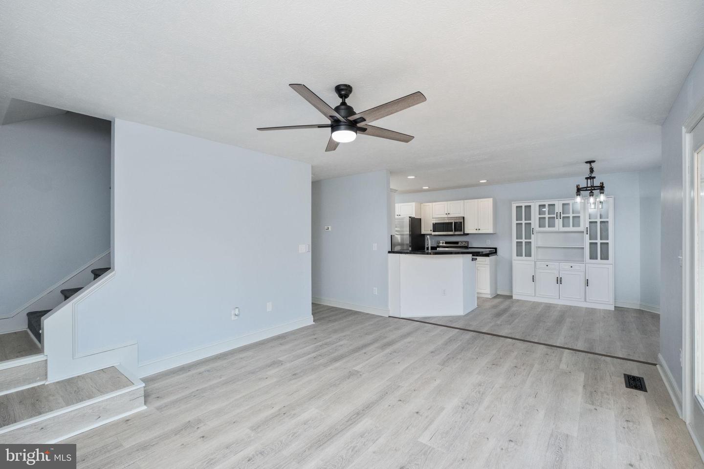 1851 RHIANON LN, HARRISONBURG, Virginia 22801, 5 Bedrooms Bedrooms, 13 Rooms Rooms,4 BathroomsBathrooms,Residential,For sale,1851 RHIANON LN,VAHC2000540 MLS # VAHC2000540