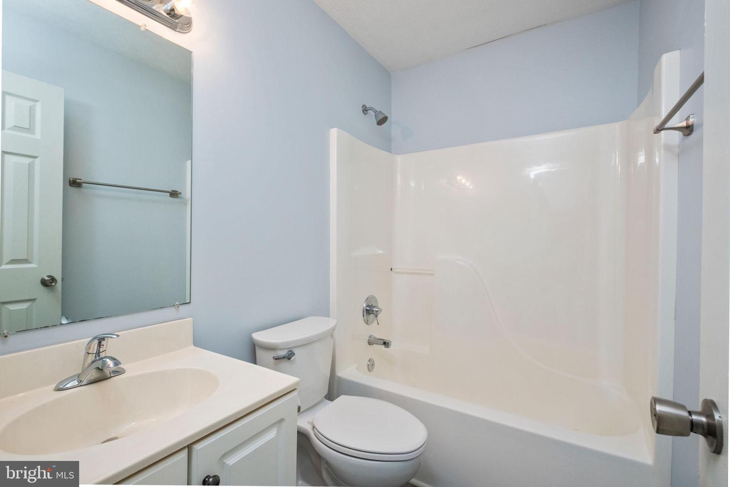 1851 RHIANON LN, HARRISONBURG, Virginia 22801, 5 Bedrooms Bedrooms, 13 Rooms Rooms,4 BathroomsBathrooms,Residential,For sale,1851 RHIANON LN,VAHC2000540 MLS # VAHC2000540