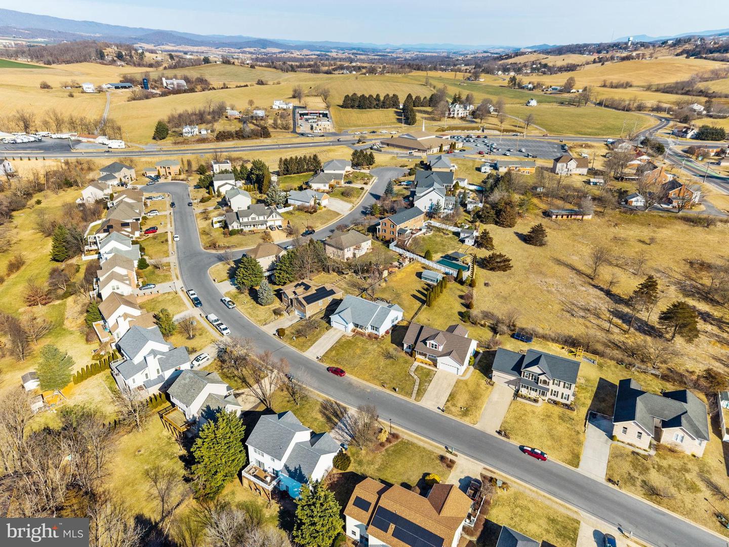 1851 RHIANON LN, HARRISONBURG, Virginia 22801, 5 Bedrooms Bedrooms, 13 Rooms Rooms,4 BathroomsBathrooms,Residential,For sale,1851 RHIANON LN,VAHC2000540 MLS # VAHC2000540