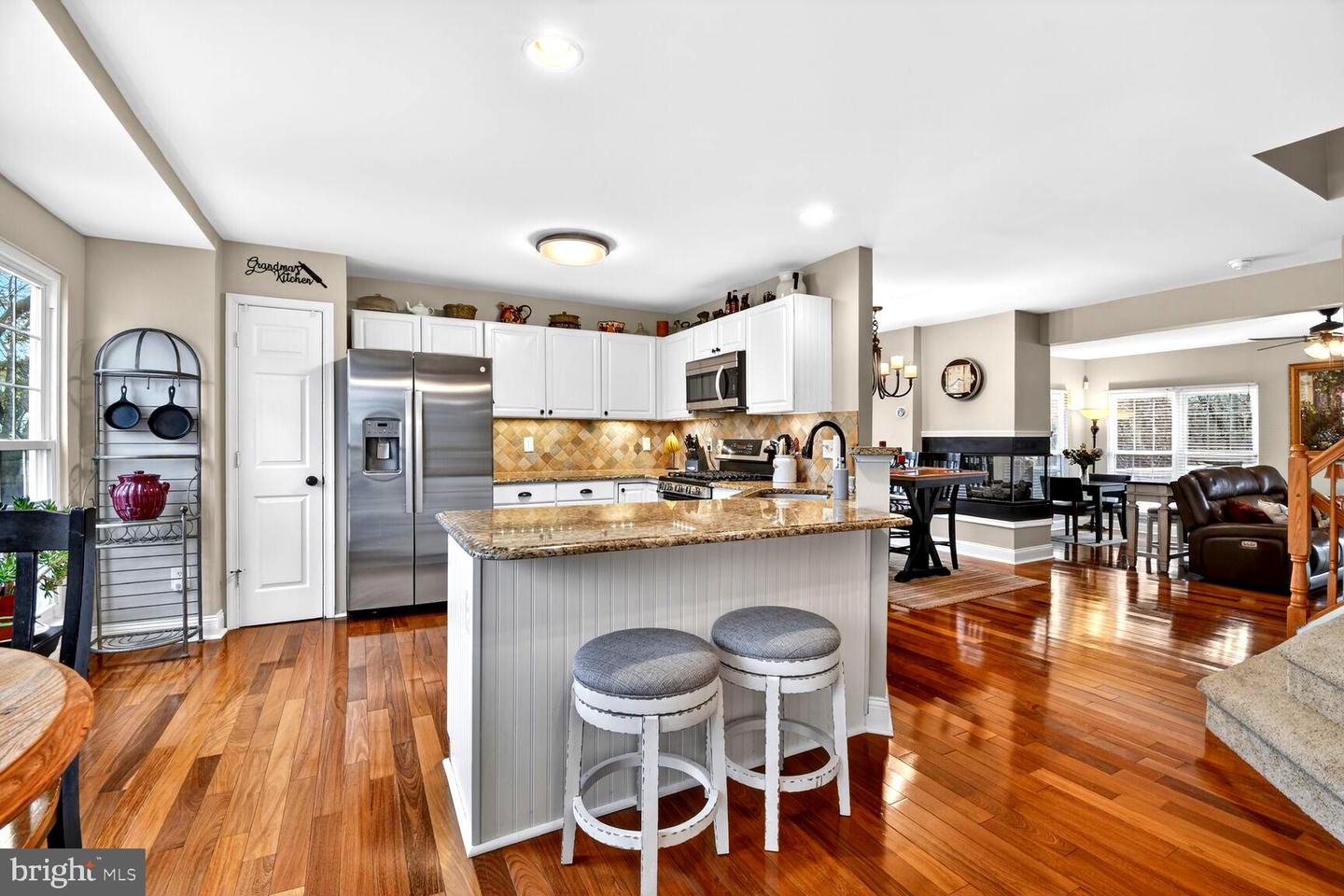 20409 BASELINE TER, ASHBURN, Virginia 20147, 3 Bedrooms Bedrooms, ,2 BathroomsBathrooms,Residential,For sale,20409 BASELINE TER,VALO2114602 MLS # VALO2114602