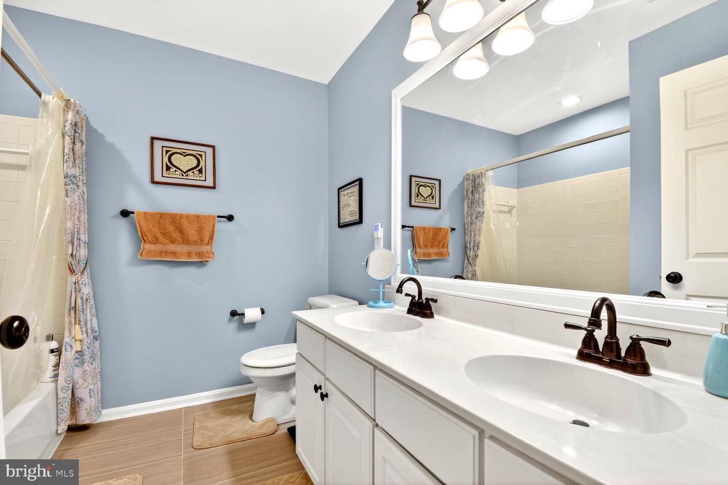 20409 BASELINE TER, ASHBURN, Virginia 20147, 3 Bedrooms Bedrooms, ,2 BathroomsBathrooms,Residential,For sale,20409 BASELINE TER,VALO2114602 MLS # VALO2114602