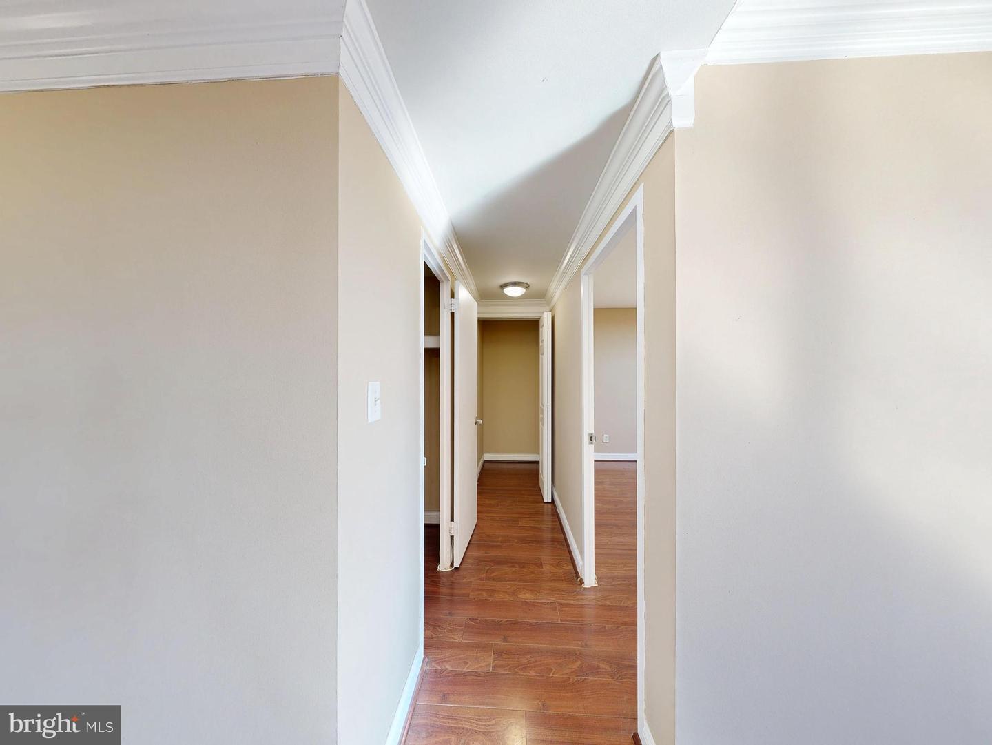 4600 DUKE ST #617, ALEXANDRIA, Virginia 22304, 1 Bedroom Bedrooms, ,1 BathroomBathrooms,Residential,For sale,4600 DUKE ST #617,VAAX2053508 MLS # VAAX2053508