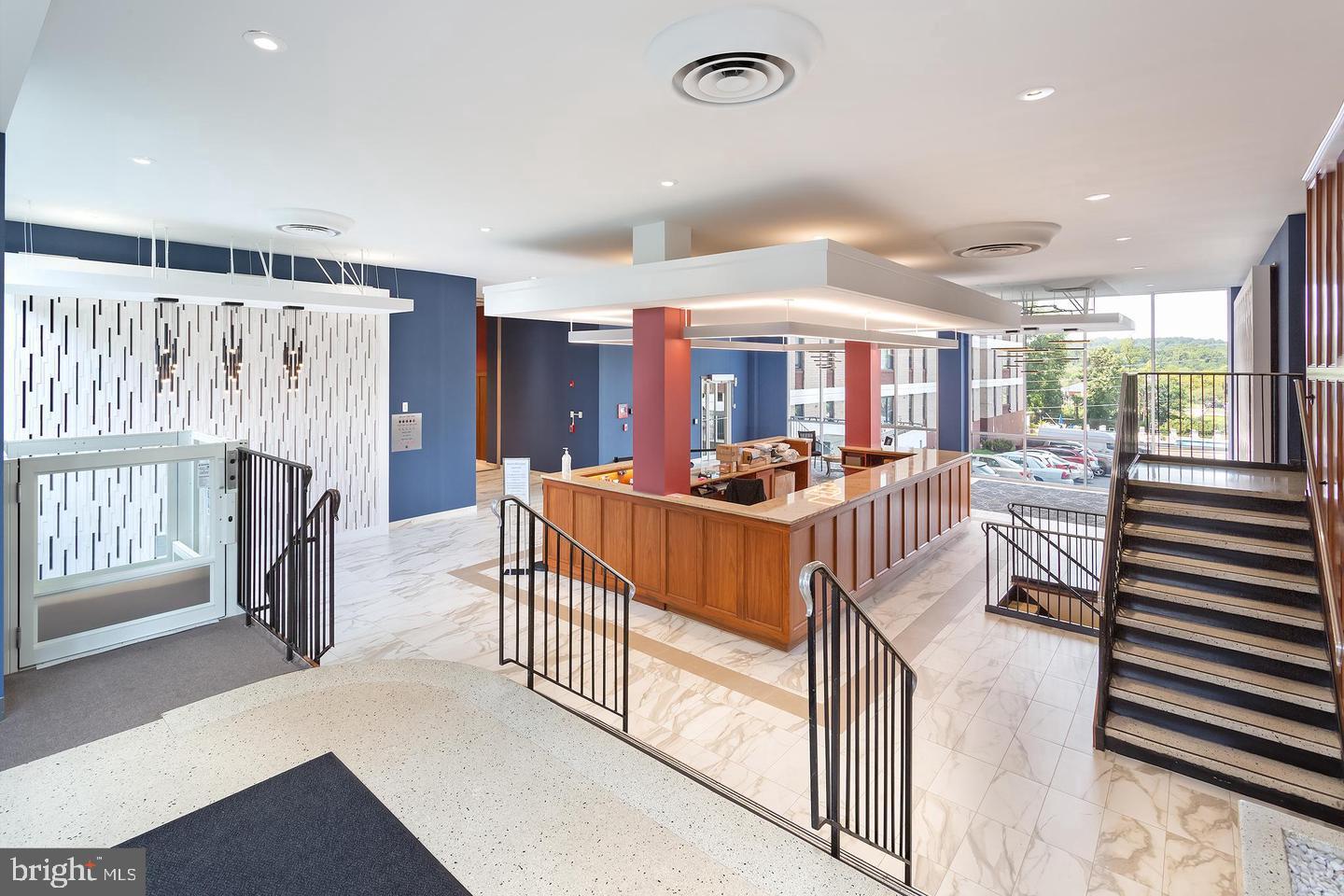 4600 DUKE ST #617, ALEXANDRIA, Virginia 22304, 1 Bedroom Bedrooms, ,1 BathroomBathrooms,Residential,For sale,4600 DUKE ST #617,VAAX2053508 MLS # VAAX2053508