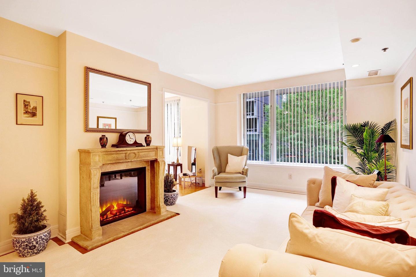 1155 23RD ST NW #2E, WASHINGTON, District Of Columbia 20037, 1 Bedroom Bedrooms, ,1 BathroomBathrooms,Residential,For sale,1155 23RD ST NW #2E,DCDC2243202 MLS # DCDC2243202