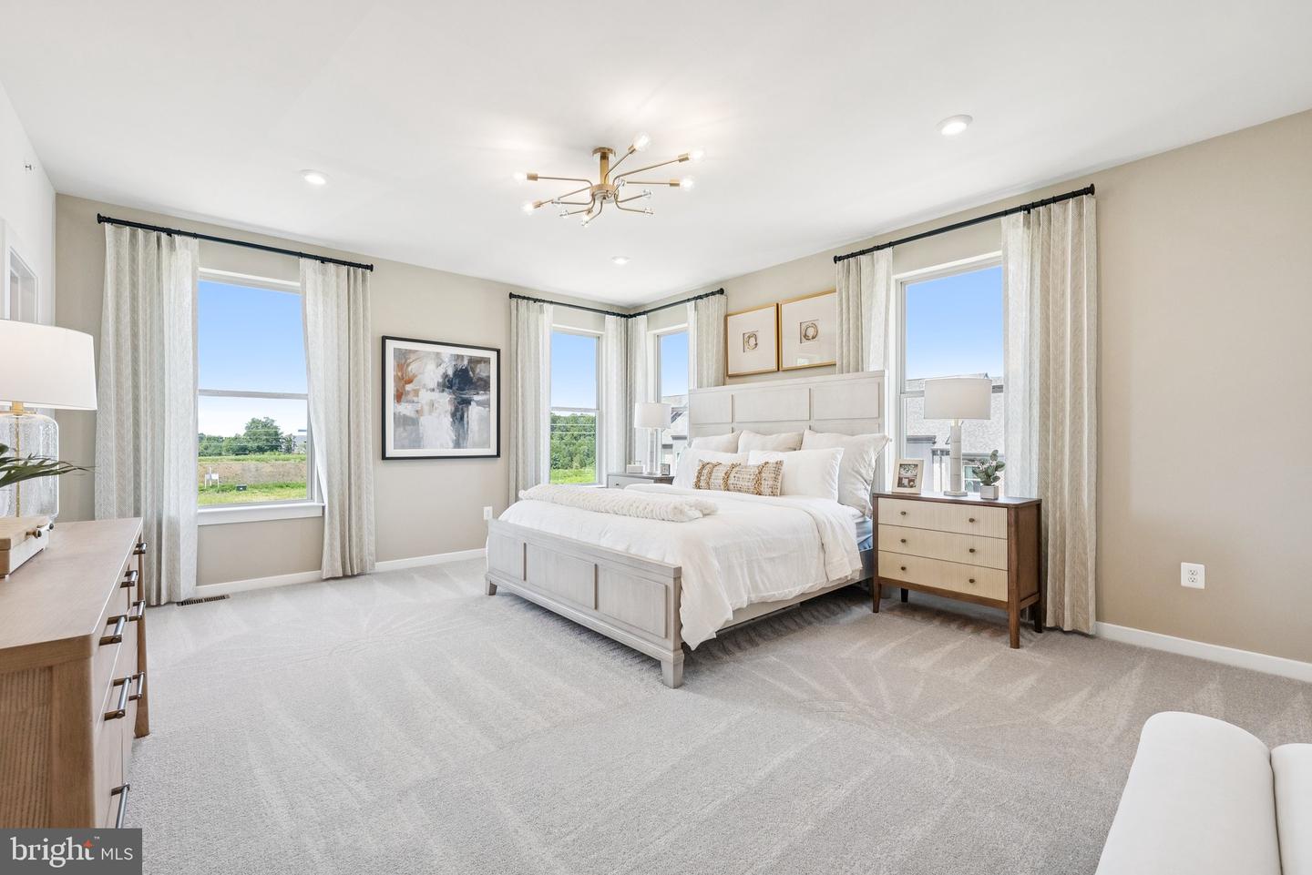 8672 LOVELACE ST, MANASSAS, Virginia 20109, 3 Bedrooms Bedrooms, ,2 BathroomsBathrooms,Residential,For sale,8672 LOVELACE ST,VAPW2111238 MLS # VAPW2111238