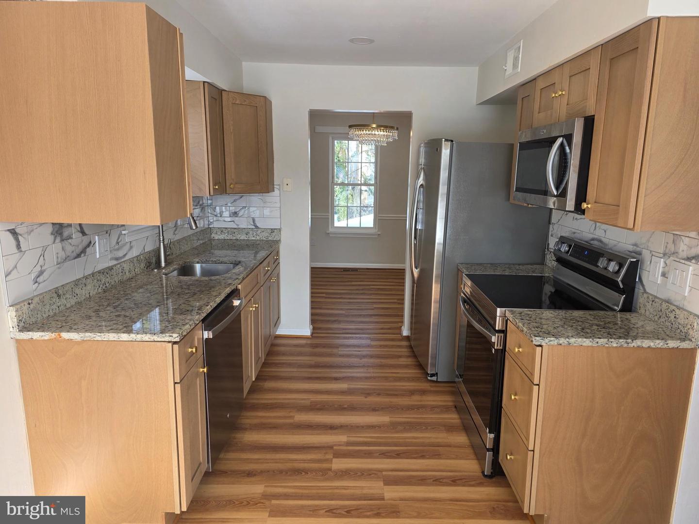 10217 MCKEAN CT, GREAT FALLS, Virginia 22066, 4 Bedrooms Bedrooms, ,3 BathroomsBathrooms,Residential,For sale,10217 MCKEAN CT,VALO2114644 MLS # VALO2114644 10217 MCKEAN CT, GREAT FALLS, Virginia 22066, 4 Bedrooms Bedrooms, ,3 BathroomsBathrooms,Residential,For sale,10217 MCKEAN CT,VALO2114644 MLS # VALO2114644