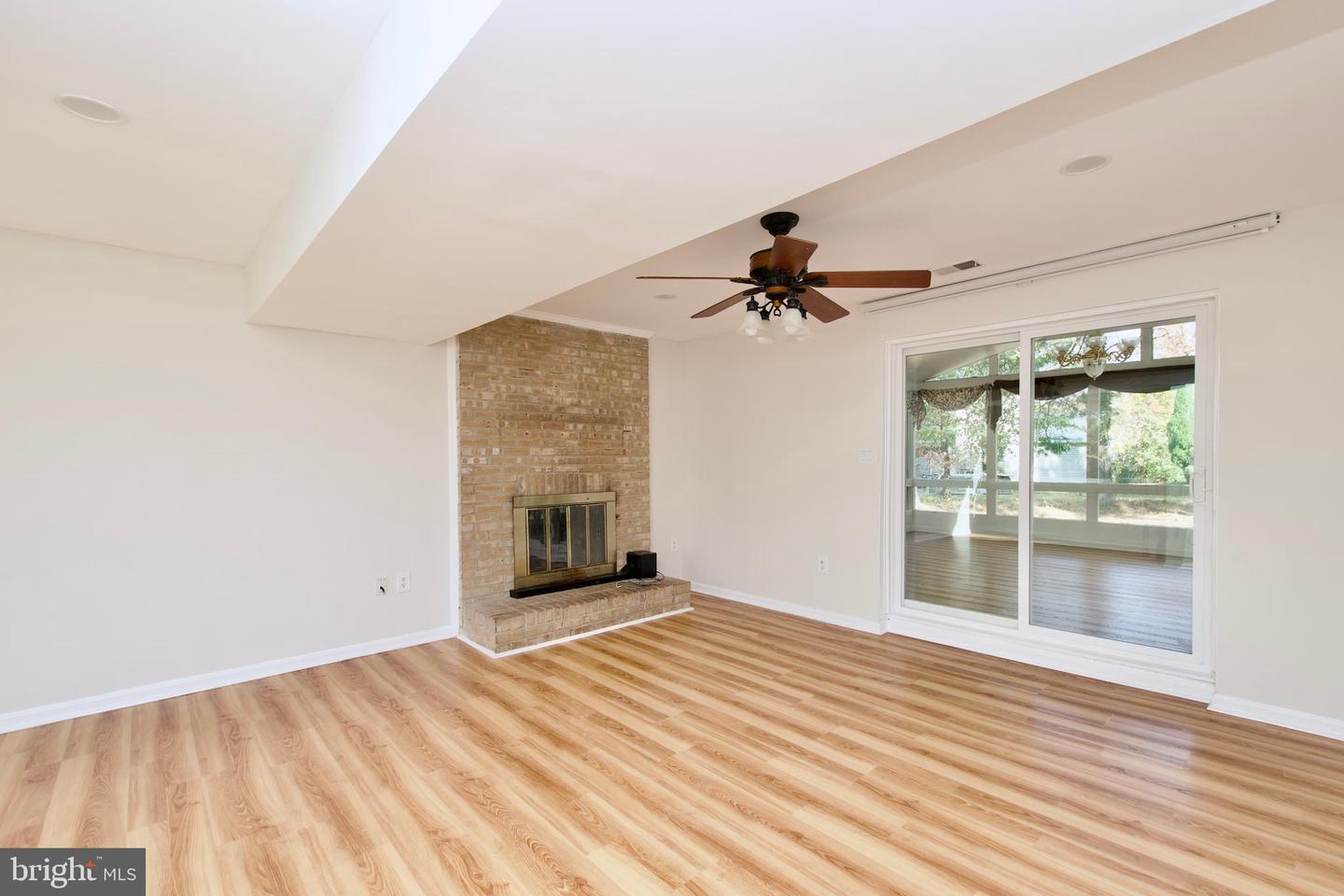 10217 MCKEAN CT, GREAT FALLS, Virginia 22066, 4 Bedrooms Bedrooms, ,3 BathroomsBathrooms,Residential,For sale,10217 MCKEAN CT,VALO2114644 MLS # VALO2114644 10217 MCKEAN CT, GREAT FALLS, Virginia 22066, 4 Bedrooms Bedrooms, ,3 BathroomsBathrooms,Residential,For sale,10217 MCKEAN CT,VALO2114644 MLS # VALO2114644