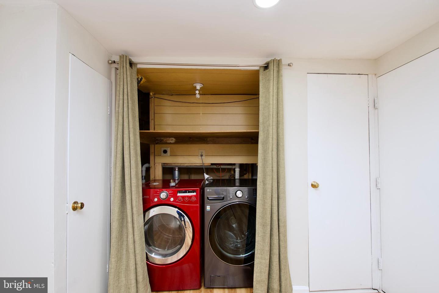 10217 MCKEAN CT, GREAT FALLS, Virginia 22066, 4 Bedrooms Bedrooms, ,3 BathroomsBathrooms,Residential,For sale,10217 MCKEAN CT,VALO2114644 MLS # VALO2114644 10217 MCKEAN CT, GREAT FALLS, Virginia 22066, 4 Bedrooms Bedrooms, ,3 BathroomsBathrooms,Residential,For sale,10217 MCKEAN CT,VALO2114644 MLS # VALO2114644