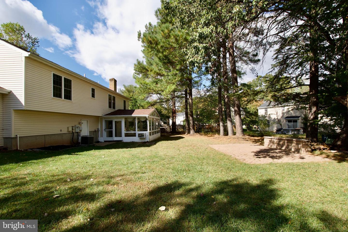 10217 MCKEAN CT, GREAT FALLS, Virginia 22066, 4 Bedrooms Bedrooms, ,3 BathroomsBathrooms,Residential,For sale,10217 MCKEAN CT,VALO2114644 MLS # VALO2114644 10217 MCKEAN CT, GREAT FALLS, Virginia 22066, 4 Bedrooms Bedrooms, ,3 BathroomsBathrooms,Residential,For sale,10217 MCKEAN CT,VALO2114644 MLS # VALO2114644